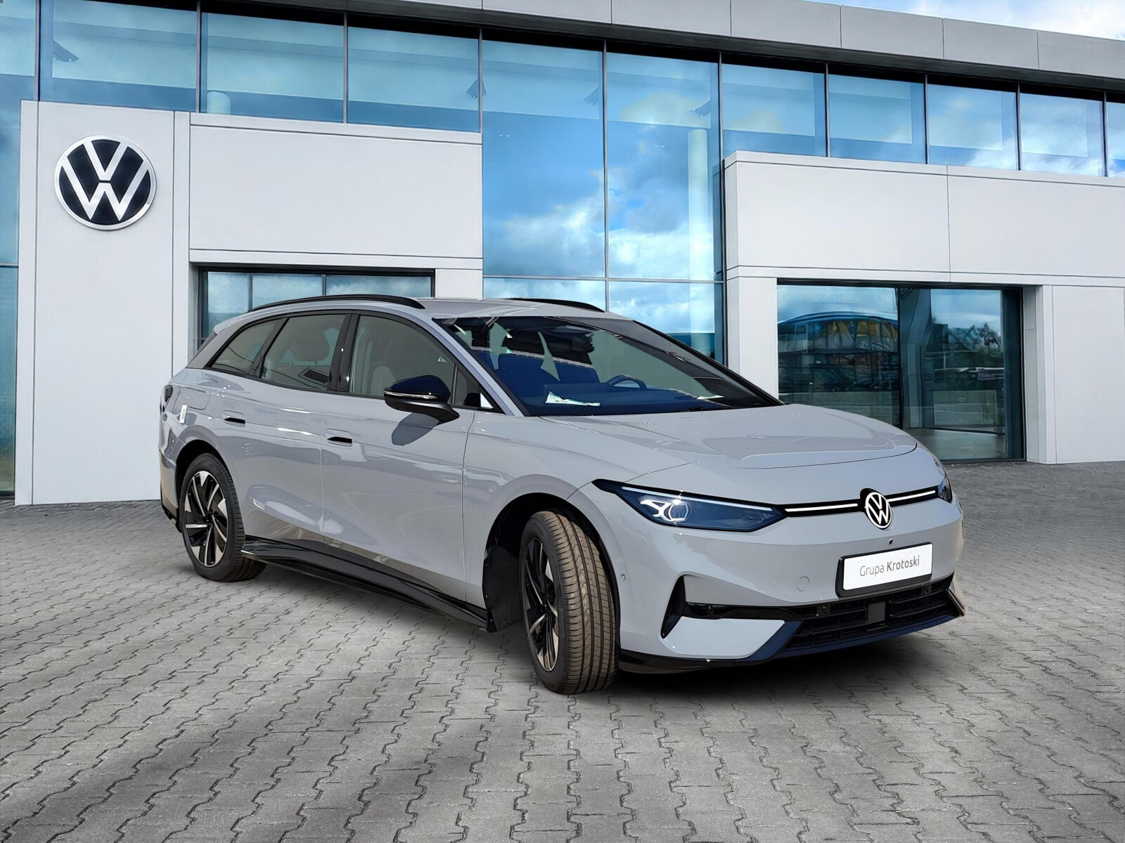 Pure 59 kWh 204 KM automatyczna Dostępny Od Ręki!