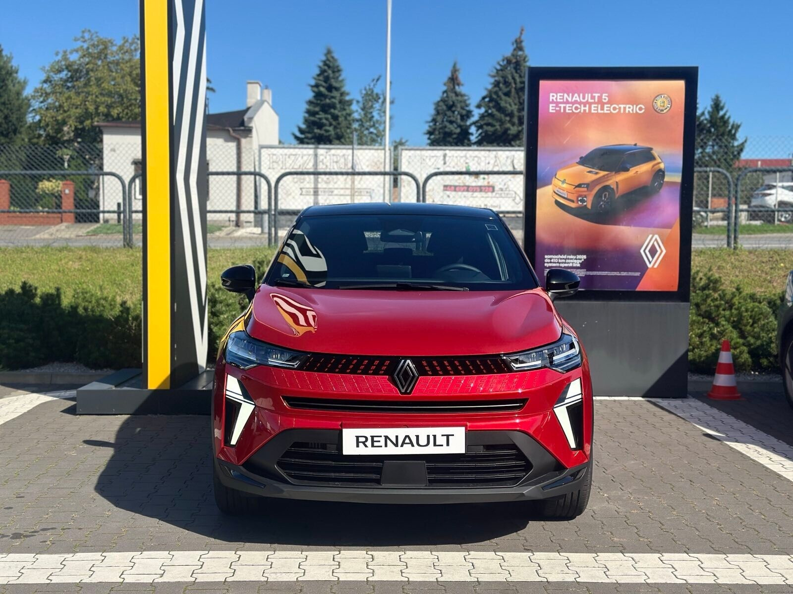 czerwony captur lpg