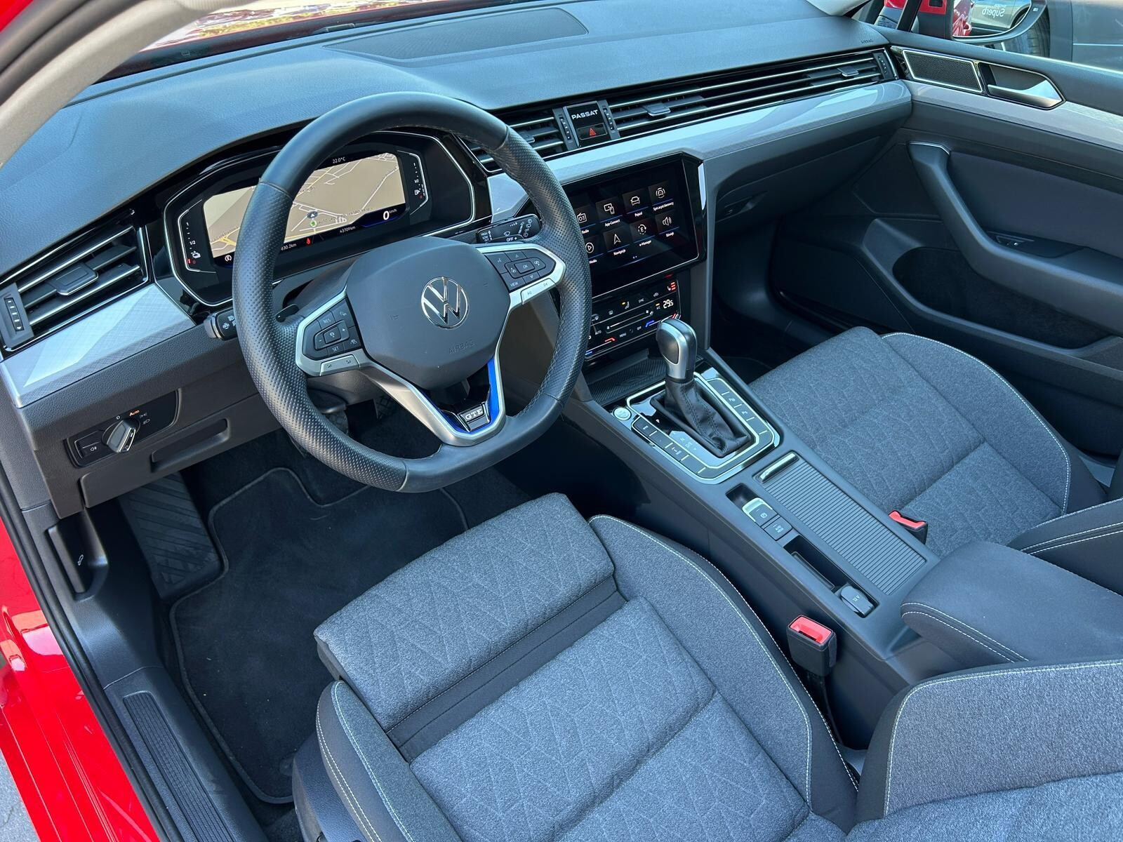 Plug-in Hybrid GTE + Pakiety, ACC, Kamera, GPS, Panorama, Matrix,Masaż