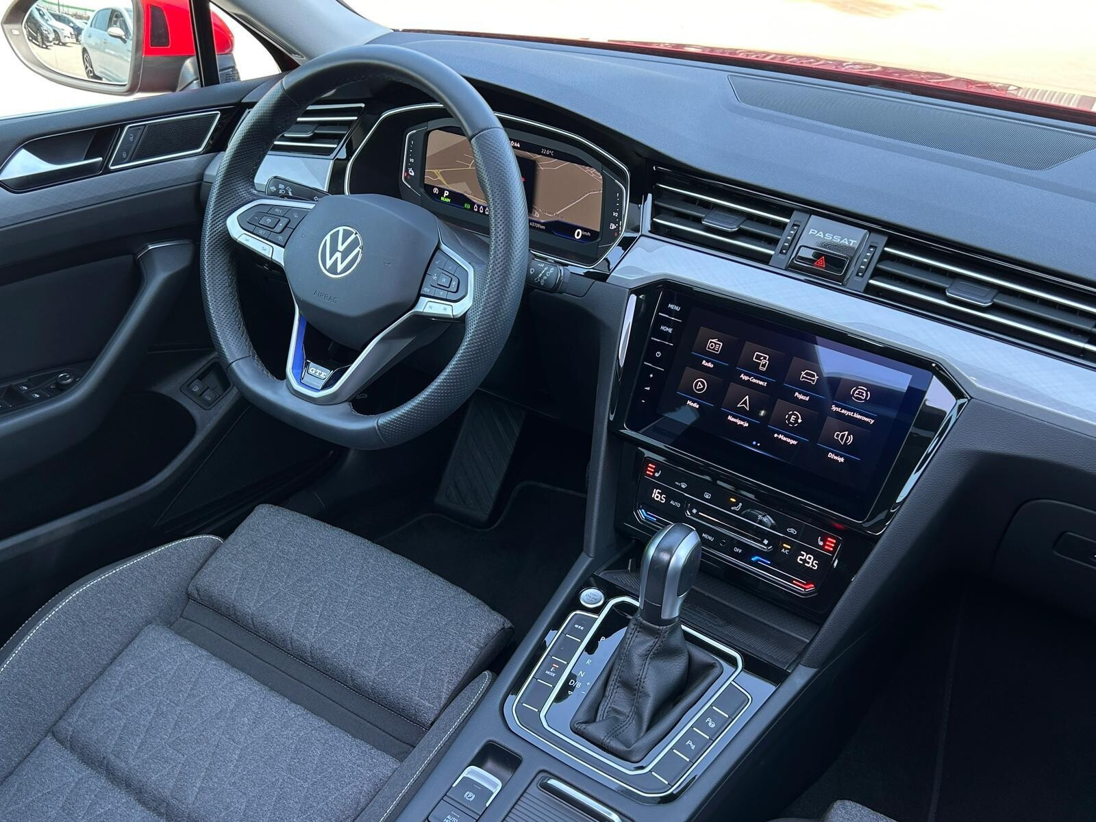 Plug-in Hybrid GTE + Pakiety, ACC, Kamera, GPS, Panorama, Matrix,Masaż