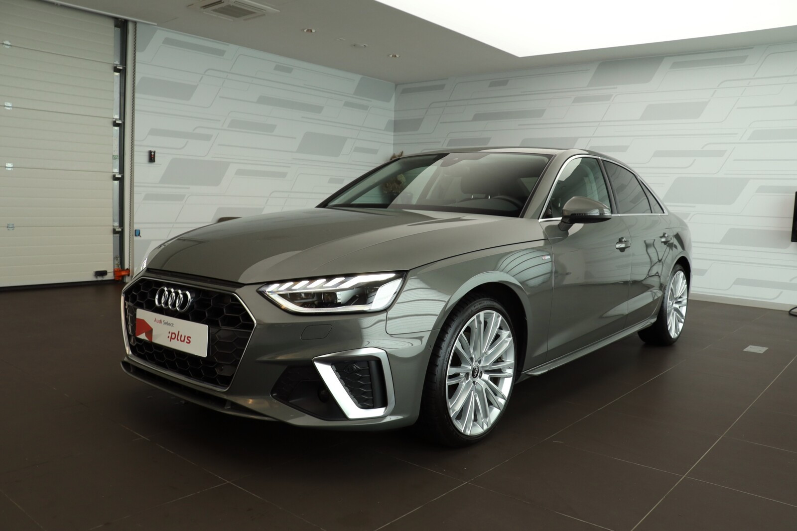 Audi A4 Limousine