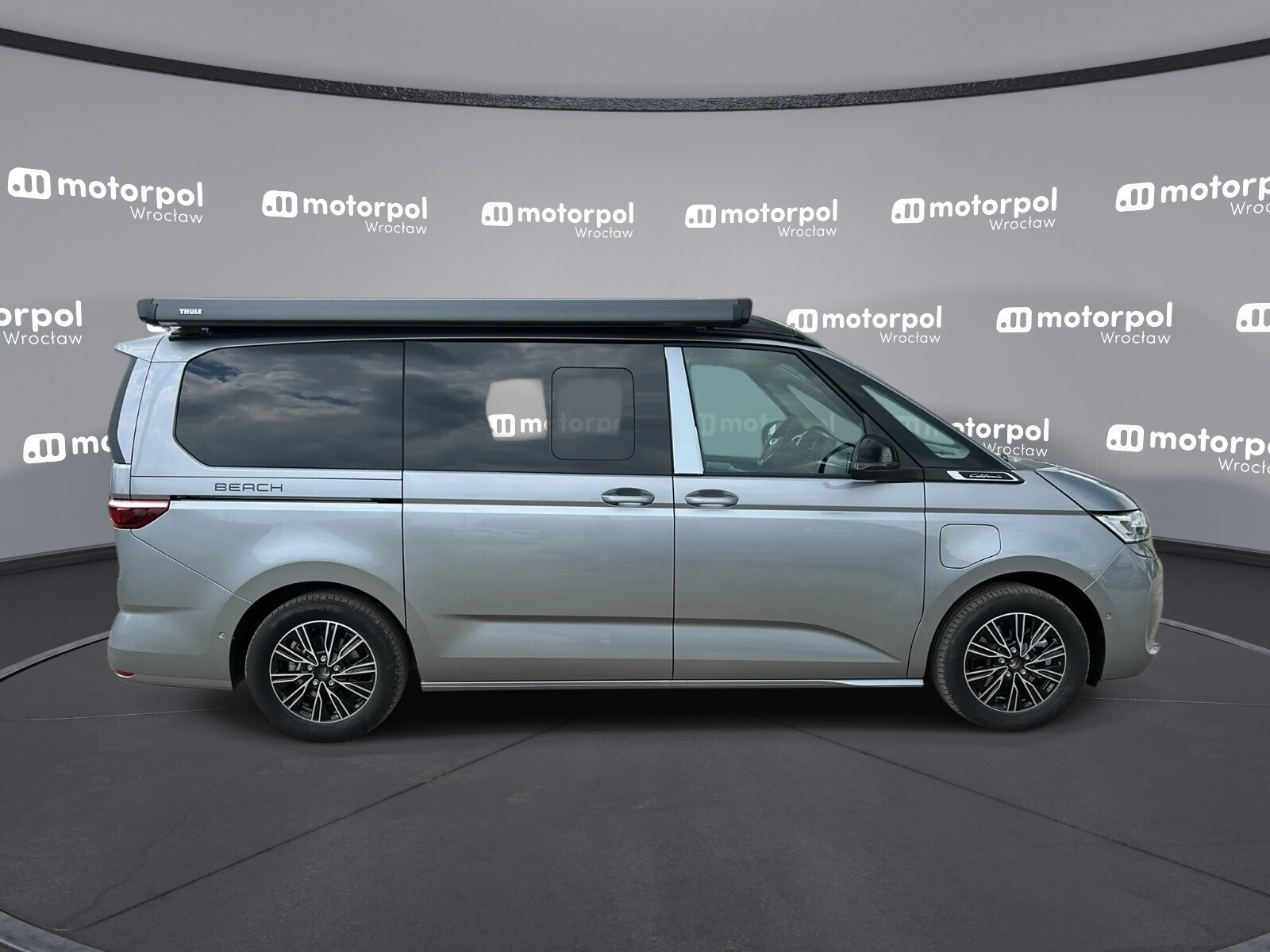 Beach CAMPER 4x4/4MOTION, 1.5 l Hybryda PHEV/245 KM (dolne i górne łóżko)