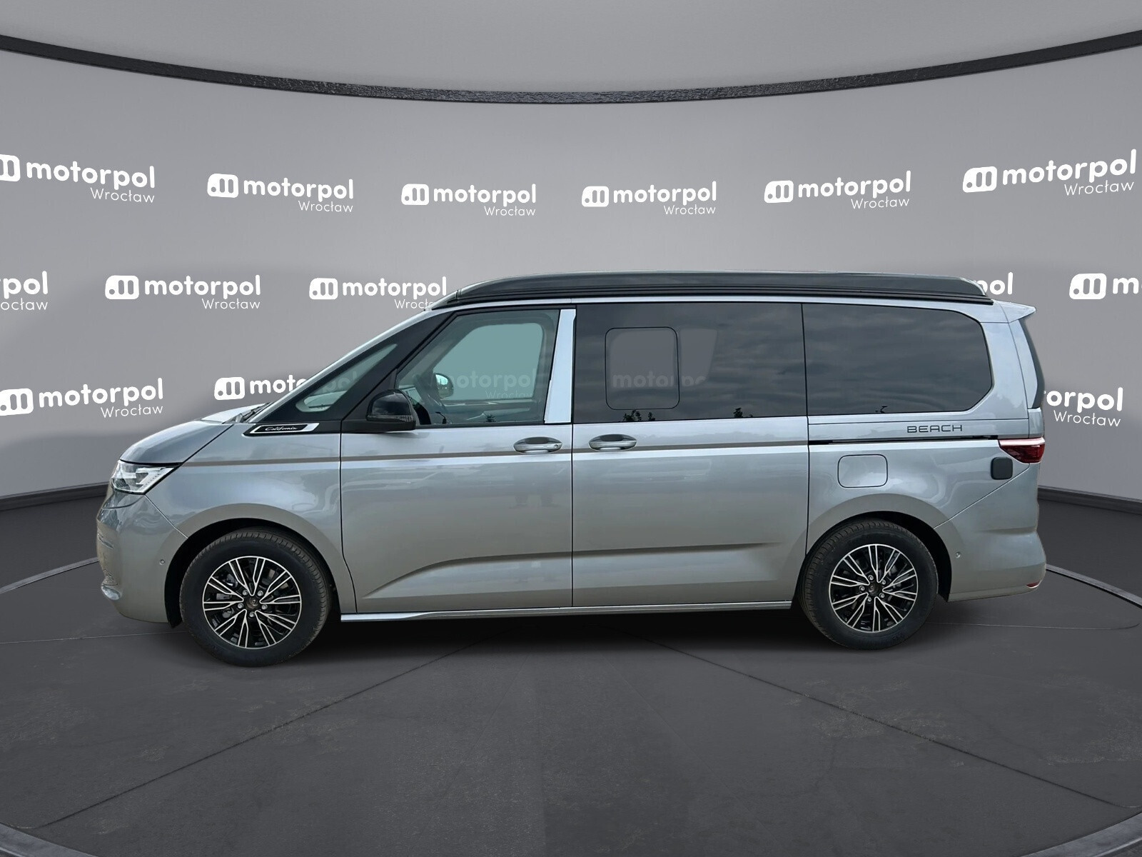 Beach CAMPER 4x4/4MOTION, 1.5 l Hybryda PHEV/245 KM (dolne i górne łóżko)