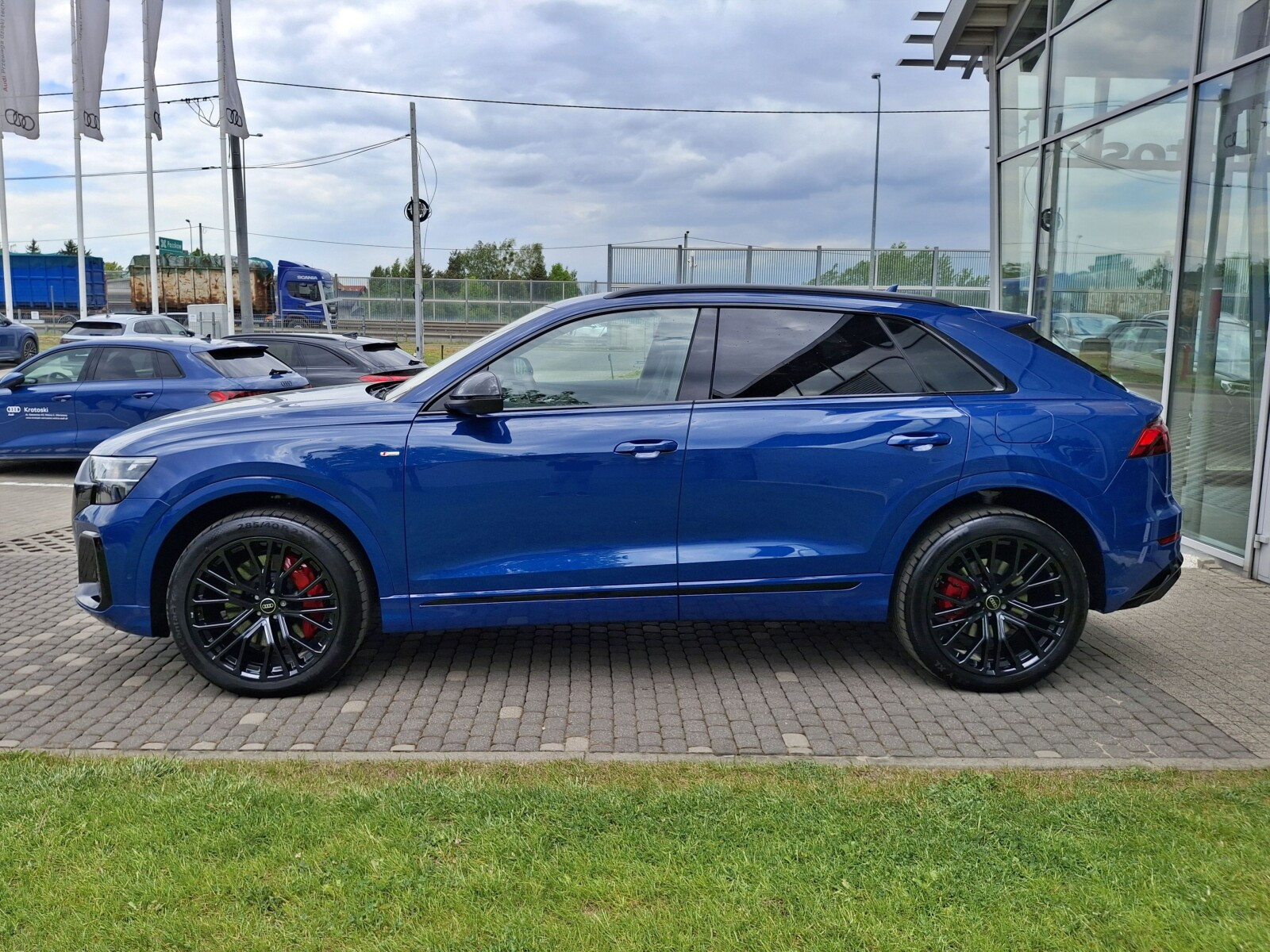SUV TFSI e quattro 360 kW tiptronic * Pakiet Innovation *