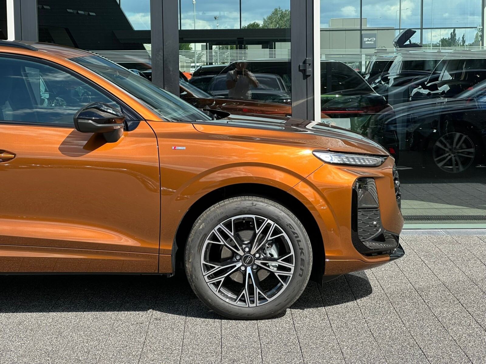 SUV TFSI 110 kW S tronic * Pakiet Tech Plus * Lakier Exclusive *