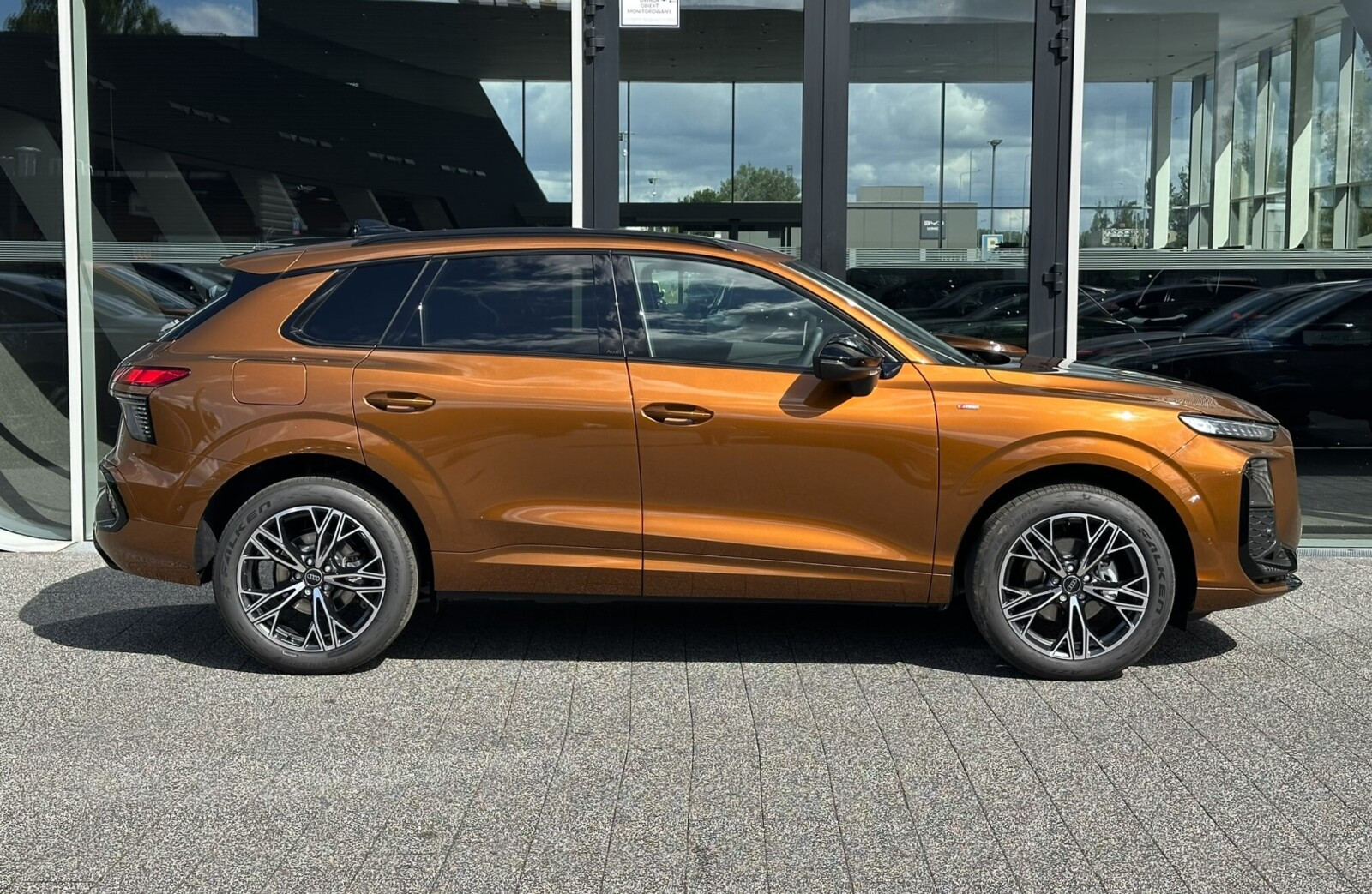 SUV TFSI 110 kW S tronic * Pakiet Tech Plus * Lakier Exclusive *