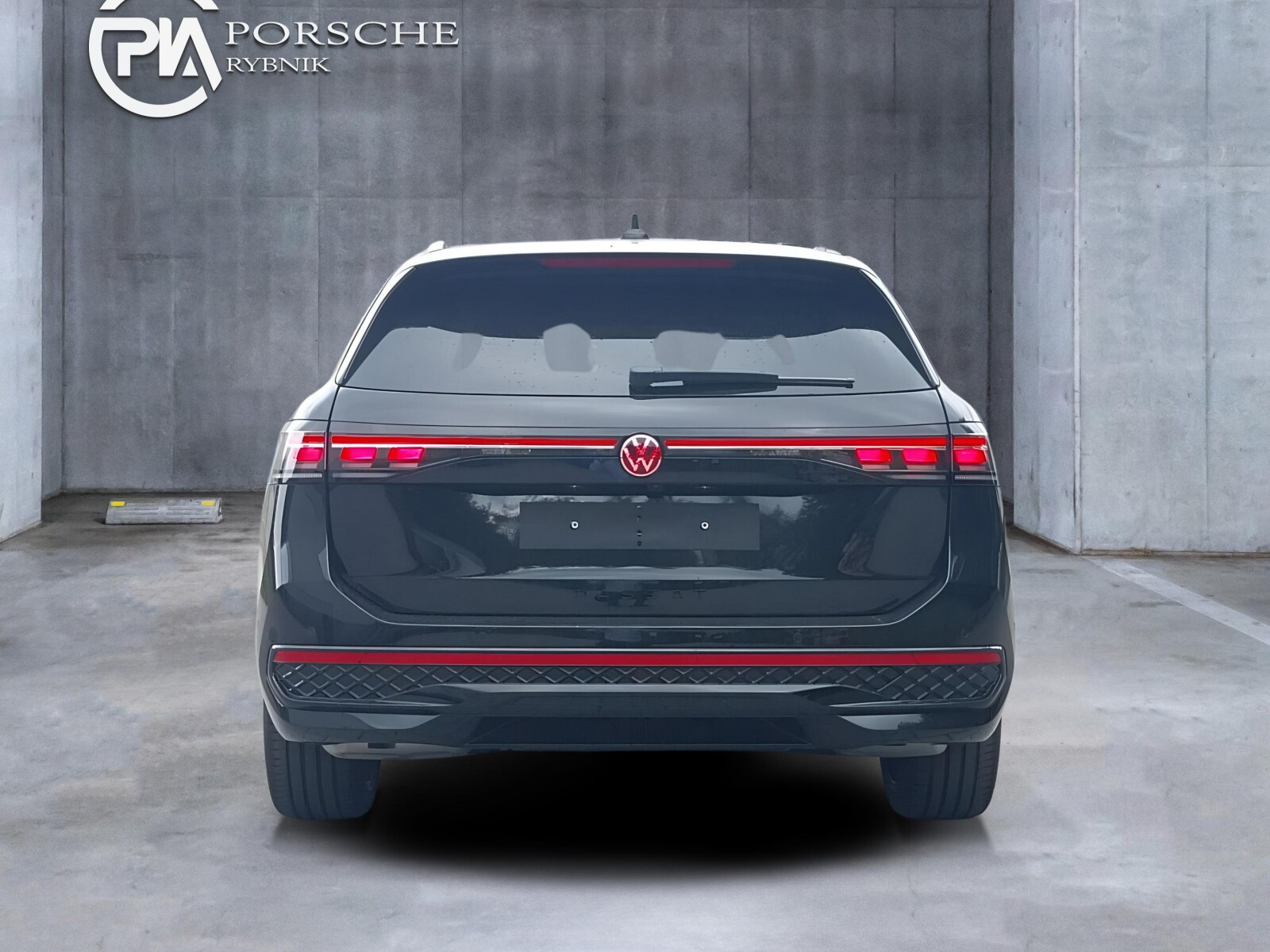 Passat R-Line Plus 2.0 TSI OPF 4MOTION 195 kW (265 PS) DSG 7-G