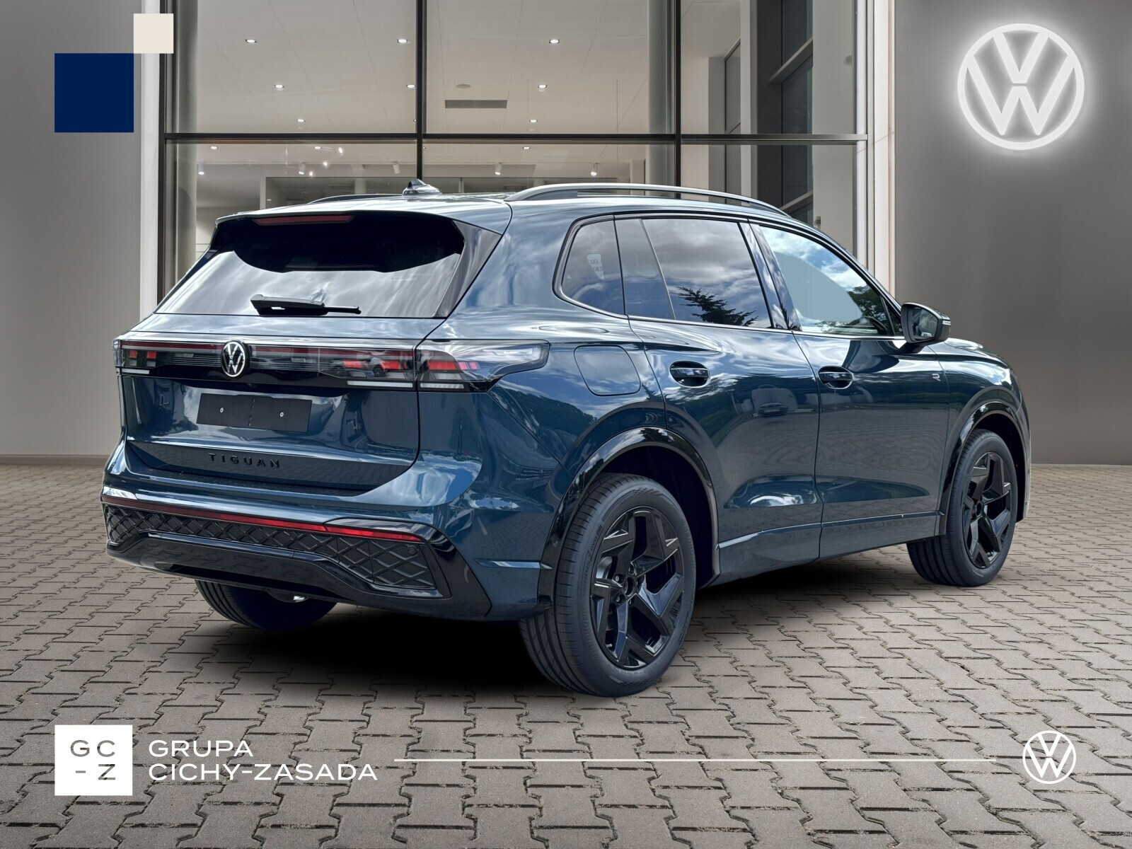 R-Line Black Style, Matrix , Kamery 360°, Head-up Display, Ambient ...