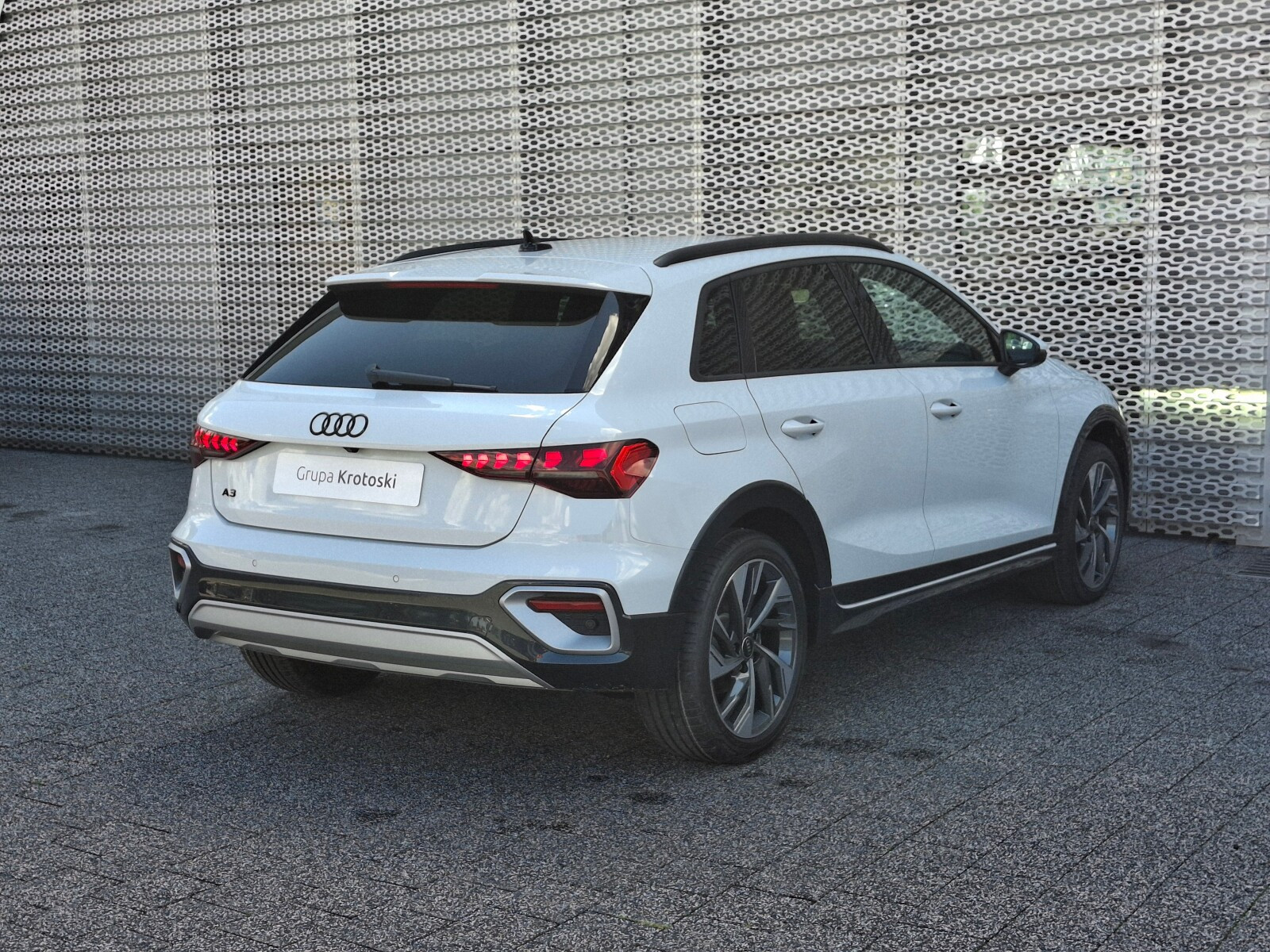 TFSI 110 kW S tronic * Pakiet Technology *