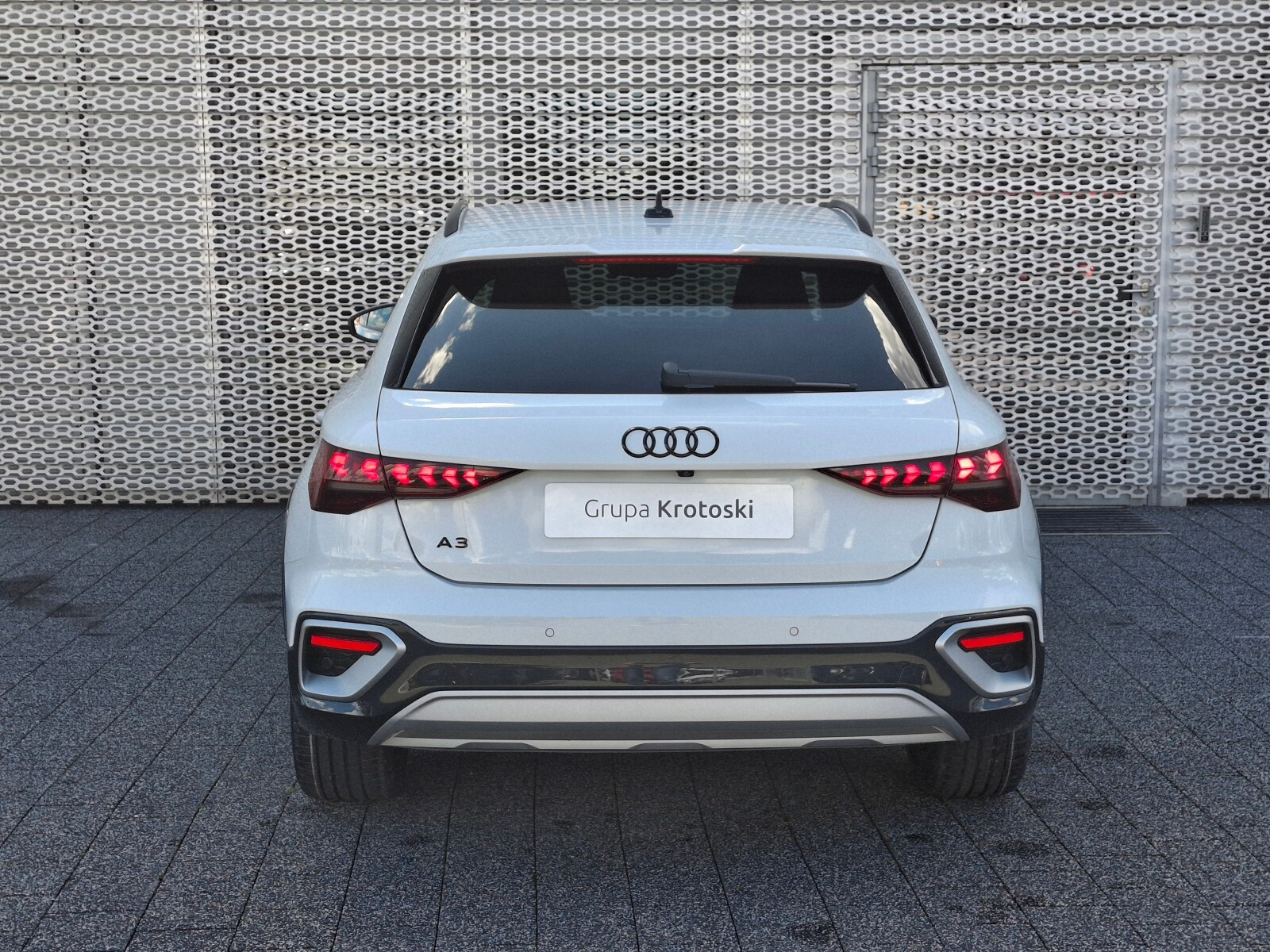 TFSI 110 kW S tronic * Pakiet Technology *