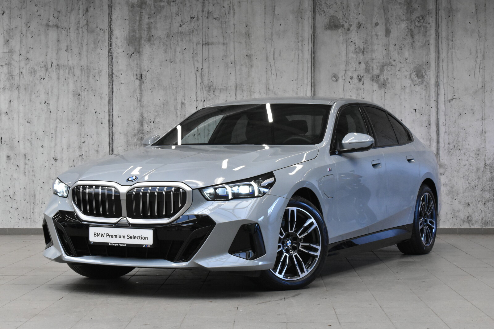 BMW 530