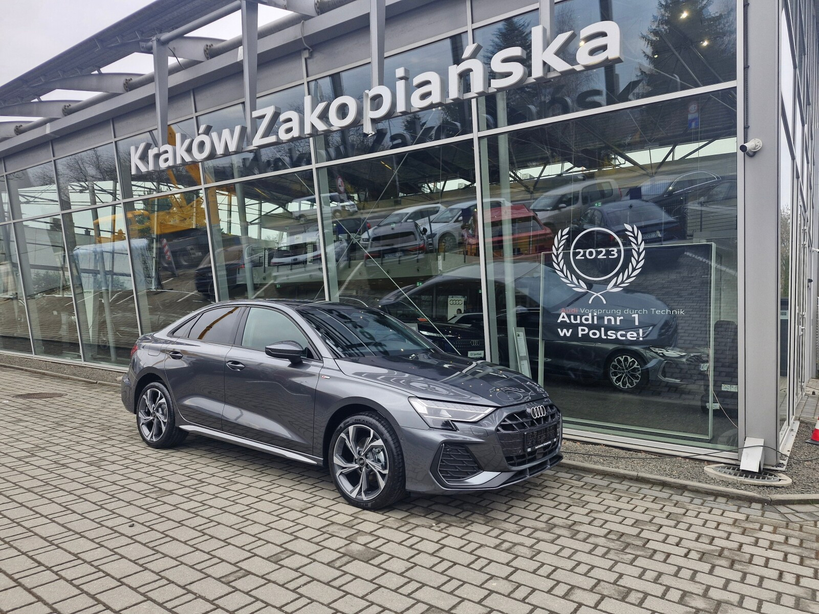 A3 35 TFSI mHEV S Line S tronic