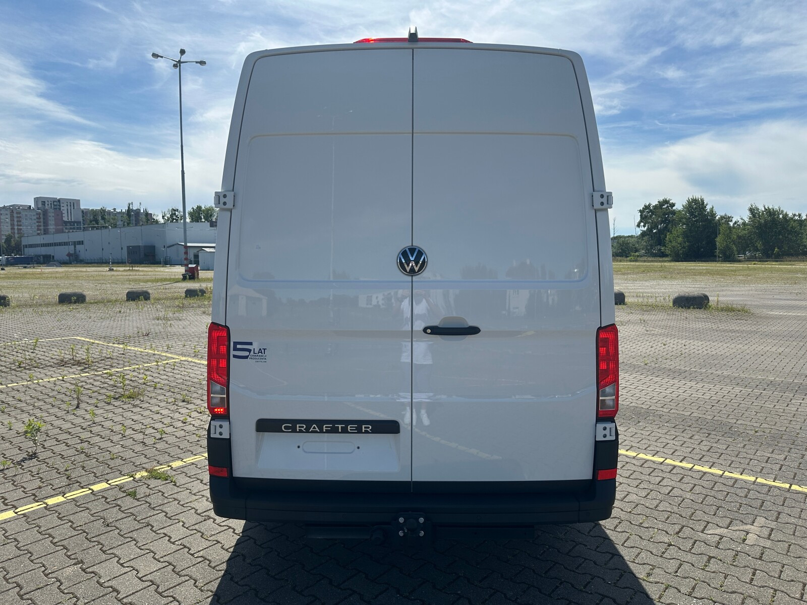 35 Furgon z wysokim dachem silnik: 2,0 l EU6 SCR 177 KM, Hak