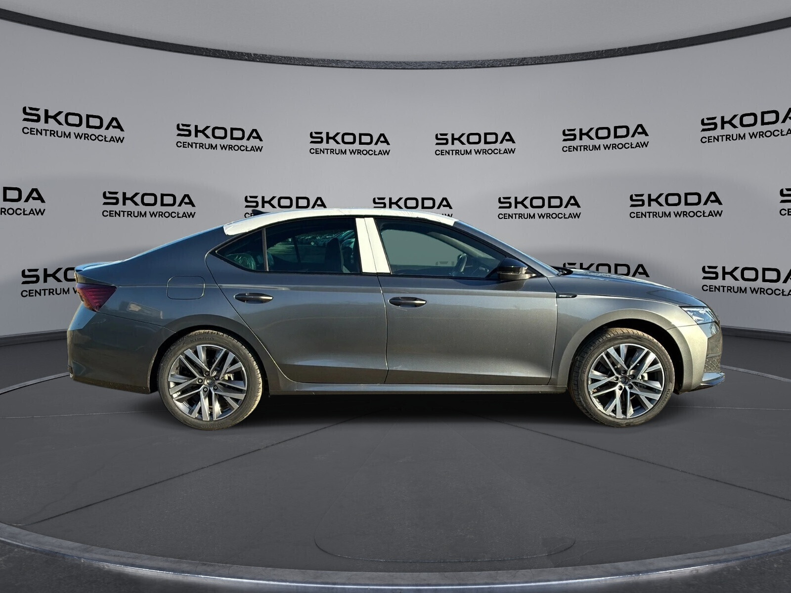 Sportline 1,5 eTSI m-HEV 150 KM DSG-7