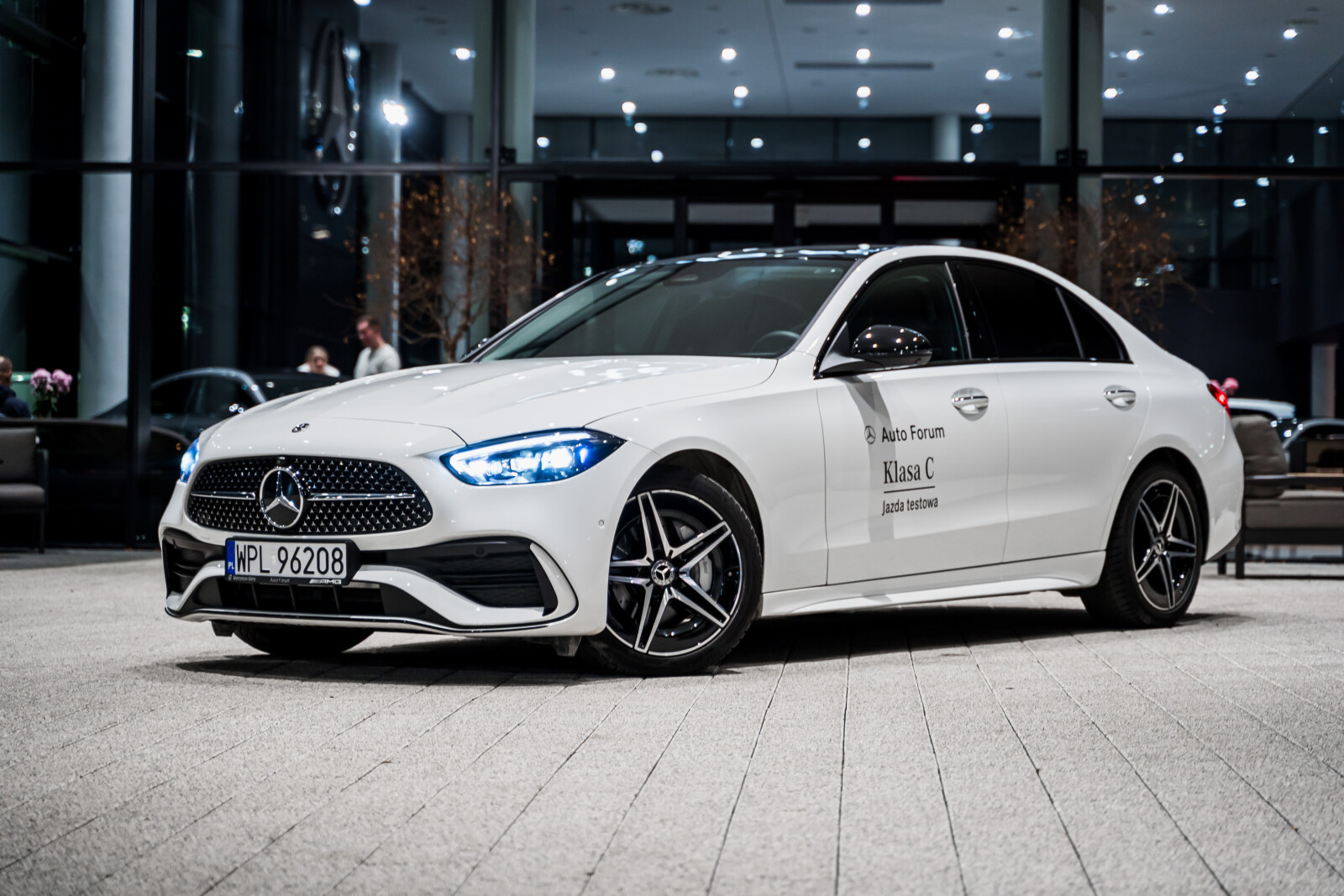 Mercedes-Benz C 200