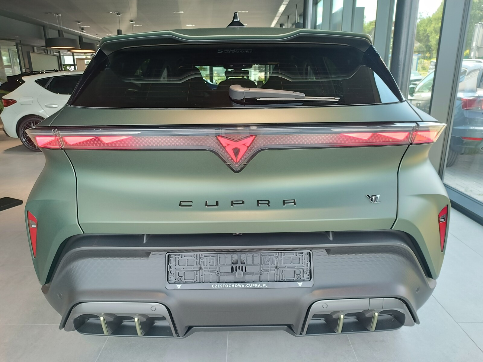 VZ Extreme Plus 52 kWh 226 KM 1-biegowa automatyczna Dostępny od Ręki!