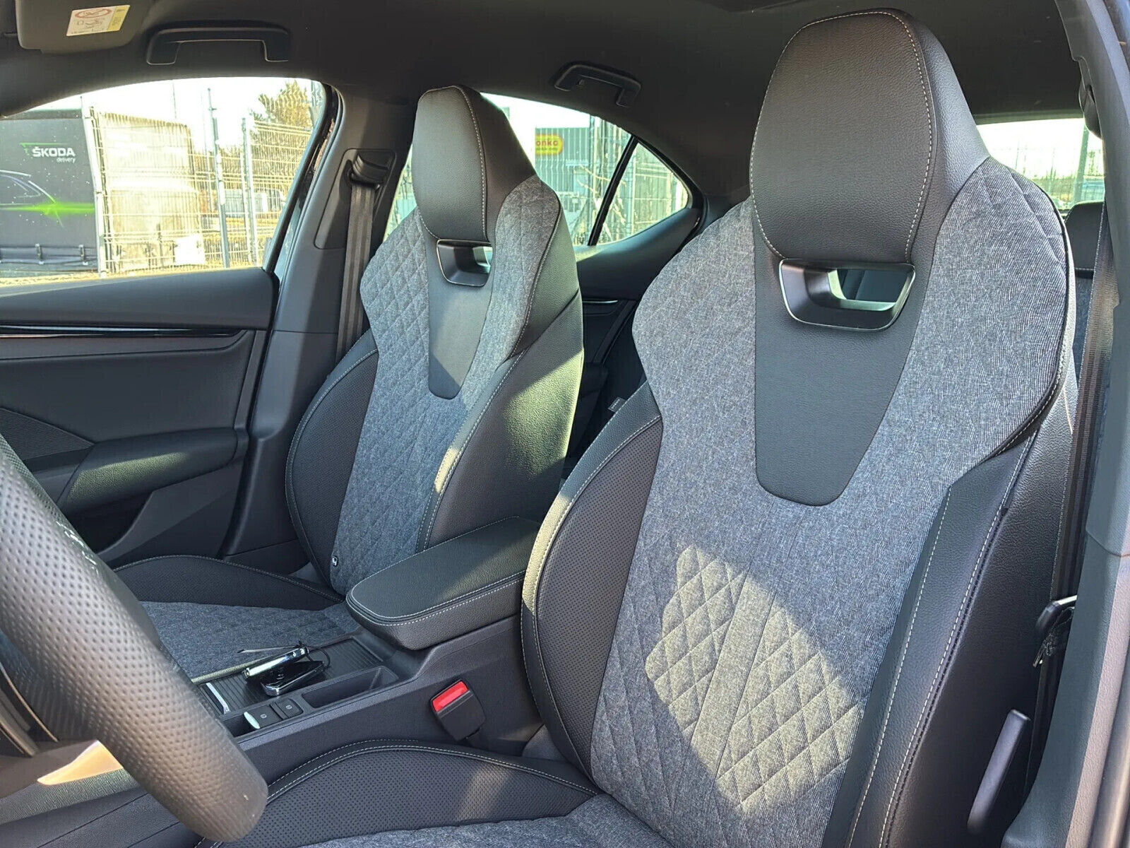 Sportline 1,5 eTSI m-HEV 150 KM DSG-7
