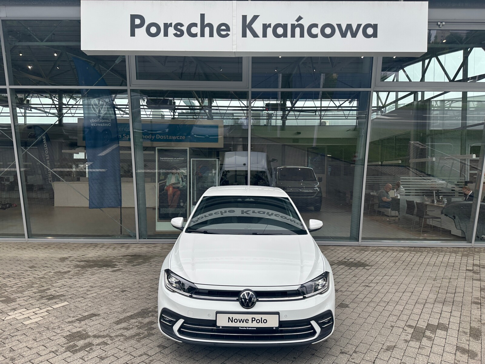 Edition 50 1.0 TSI, 95KM manualna, 5-biegowa, Podgrzewane fotele