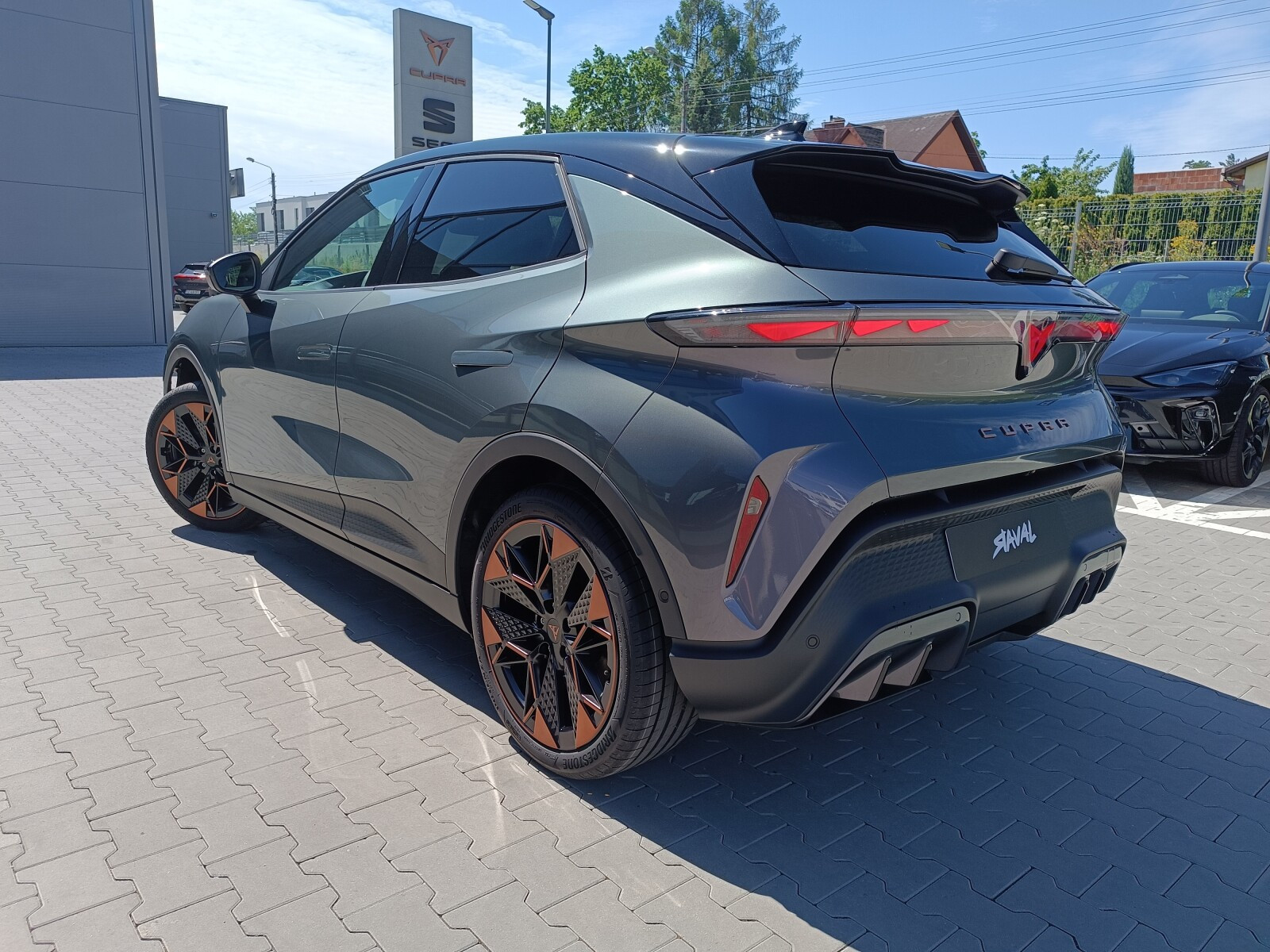 Dynamic Plus 52 kWh 210 KM 1-biegowa automatyczna