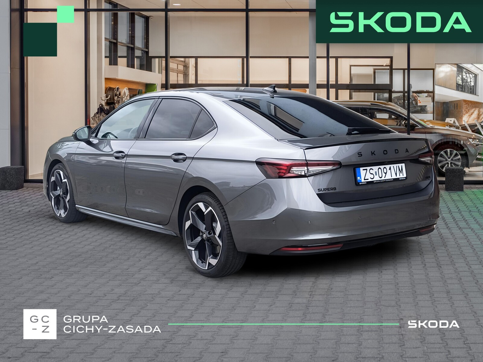 Head-Up, Canton, Kamera 360°, Masaże foteli, Park Assist, Side Assist