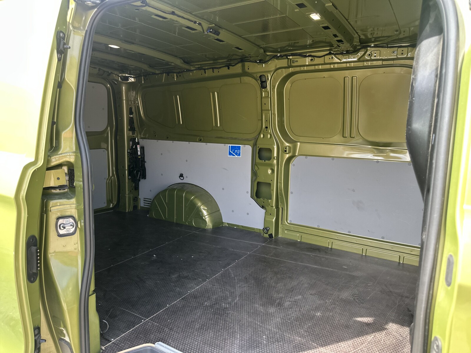 2.0 TDI 170KM Hak holowniczy Side Assist Kamera cofania Keyless FV23%