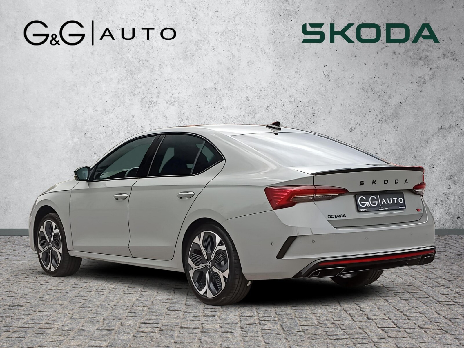 RS 2.0 TSI 195 kW (265 KM) 7-biegowa automatyczna DSG