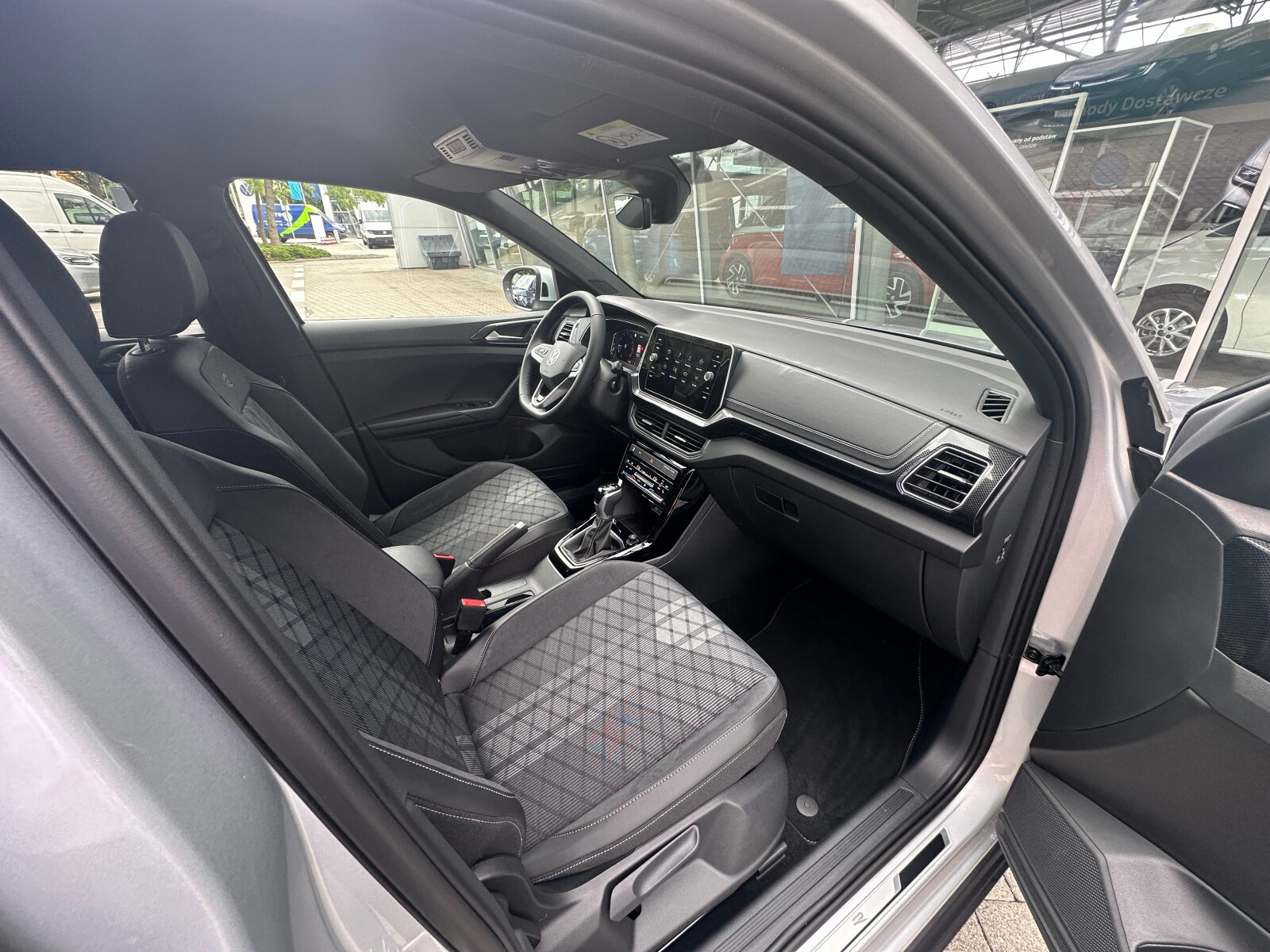 R-Line Plus 1.5 TSI ACT, 150KM DSG, 7-stopniowa, Pakiet Comfort
