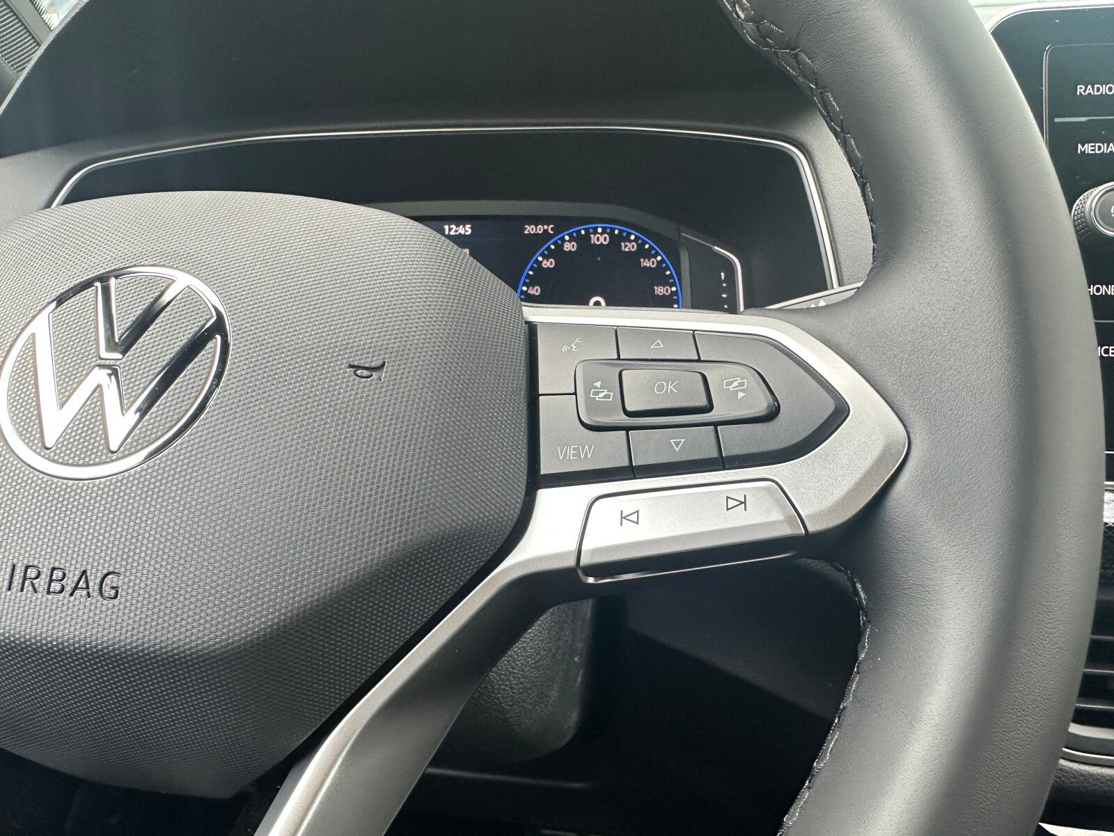 R-Line Plus 1.5 TSI ACT, 150KM DSG, 7-stopniowa, Pakiet Comfort