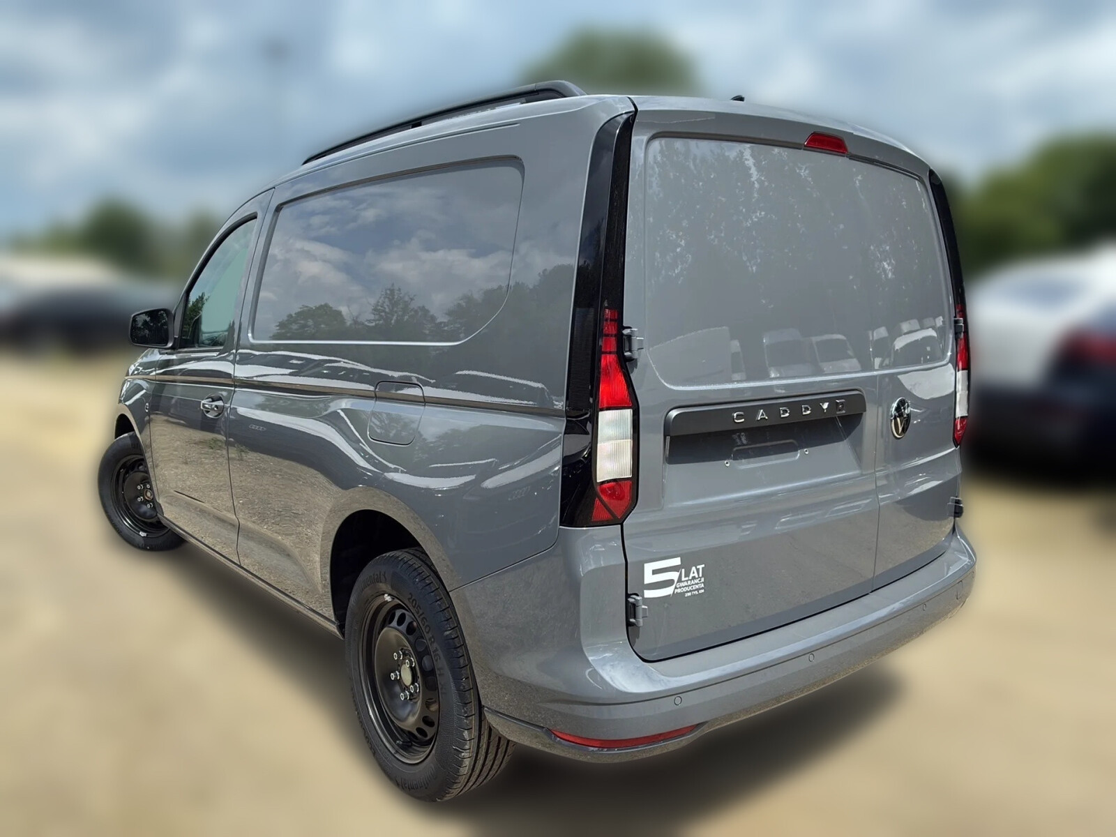 Cargo 1,5 TSI 116 KM manualna r. o. 2755 mm