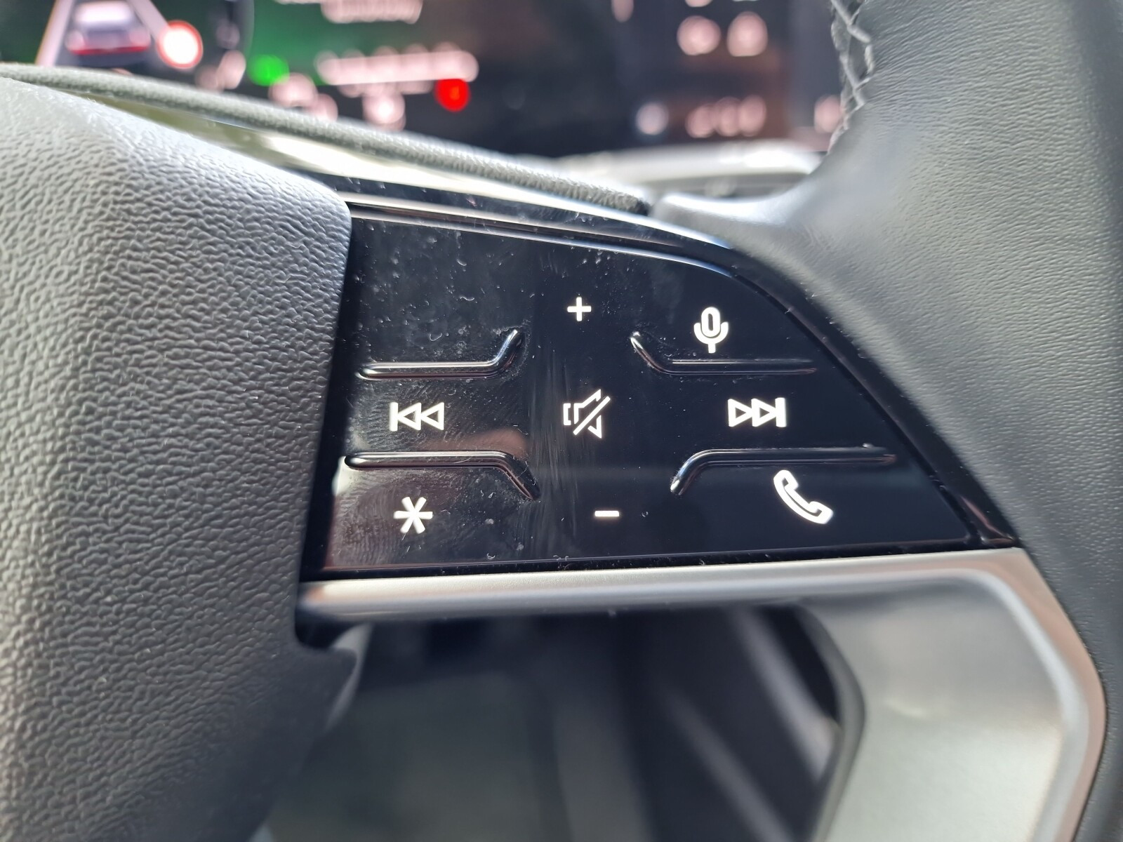 35 TFSI S Tronic  1849,40 zł netto/miesięcznie Audi Perfect Rent