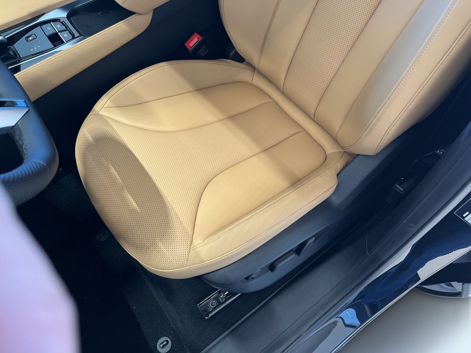 HEV+ Exclusive AT 224 KM Heat Pack