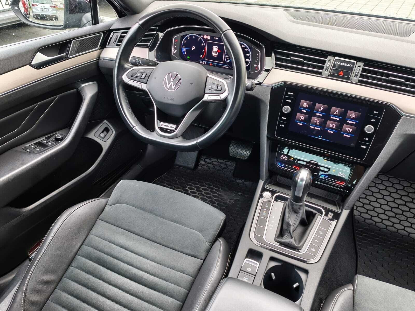 4x4 Elegance + Pakiety, ACC, Kamera, DCC, LED Matrix, GPS, KEYLESS