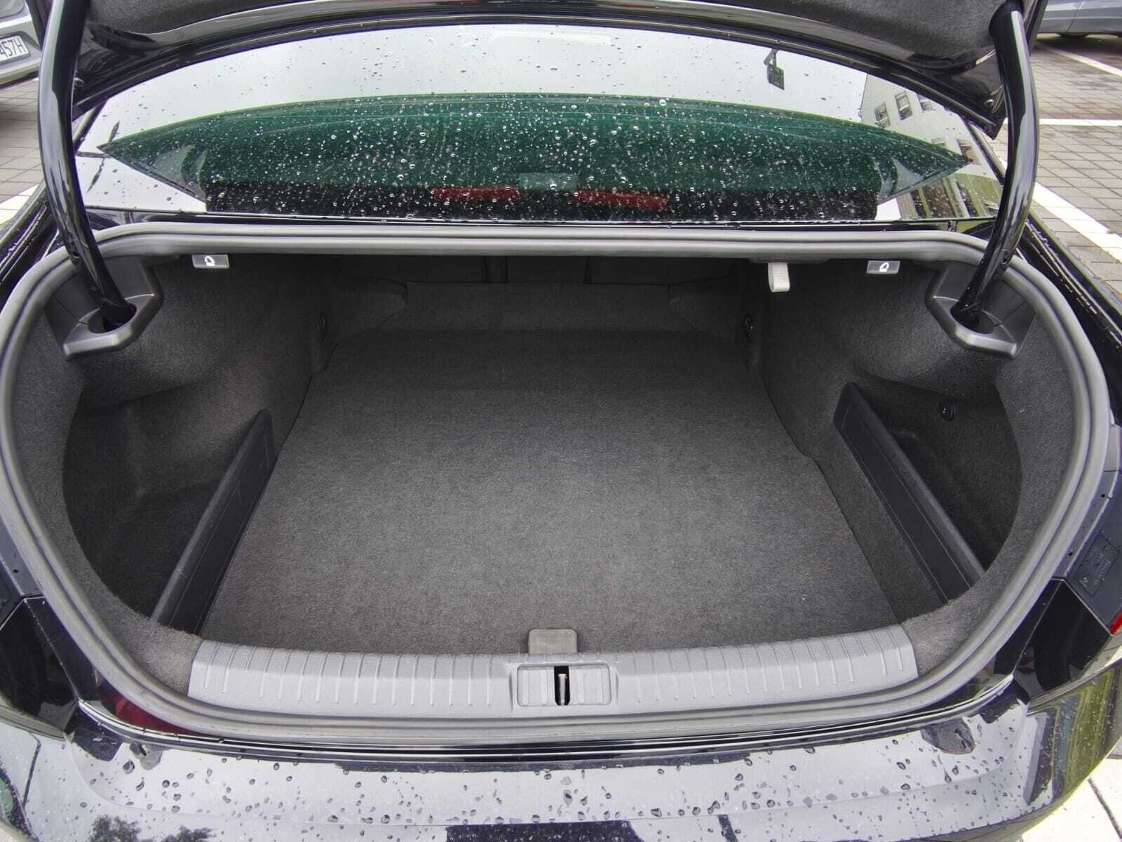 4x4 Elegance + Pakiety, ACC, Kamera, DCC, LED Matrix, GPS, KEYLESS