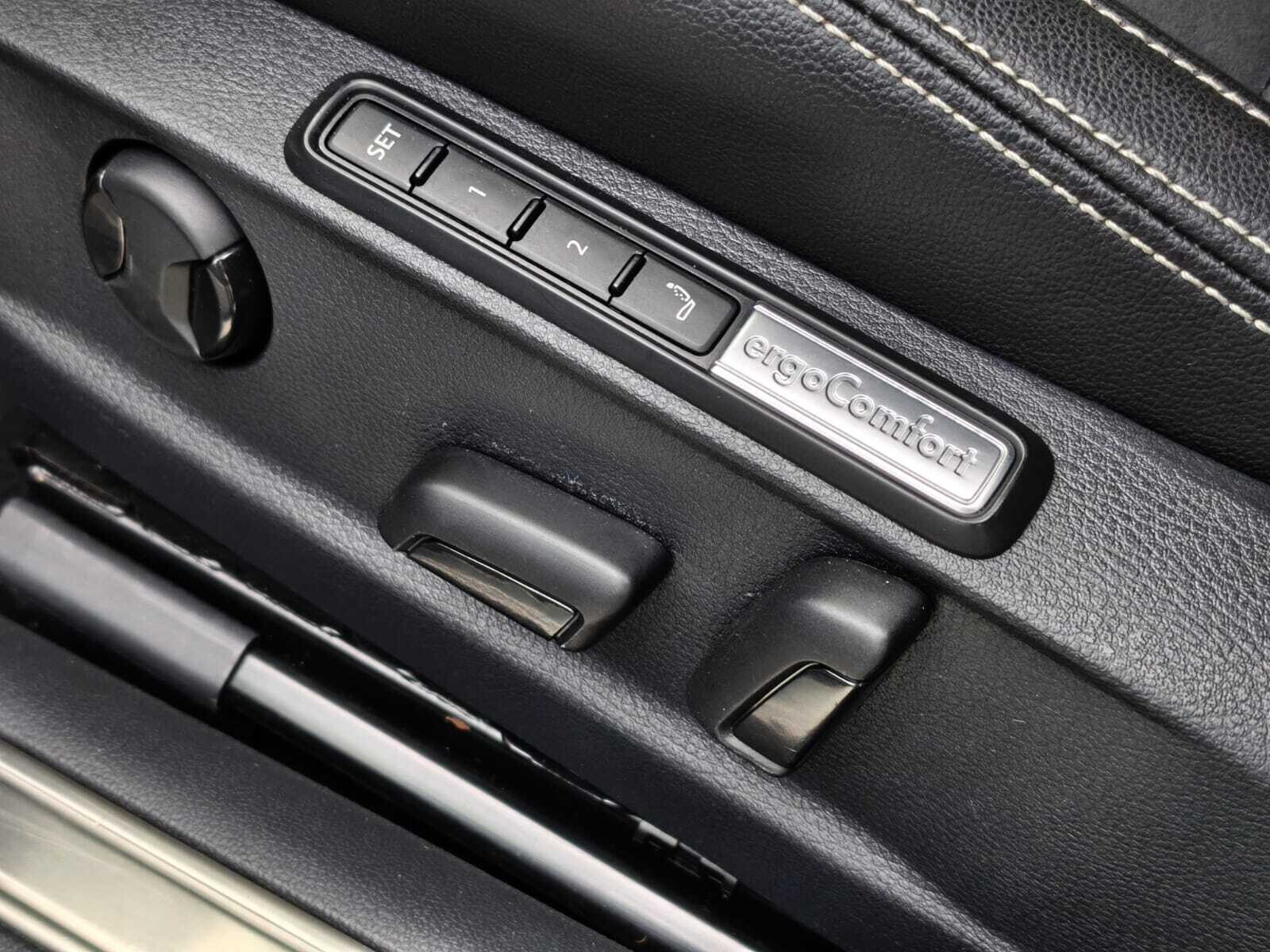 4x4 Elegance + Pakiety, ACC, Kamera, DCC, LED Matrix, GPS, KEYLESS
