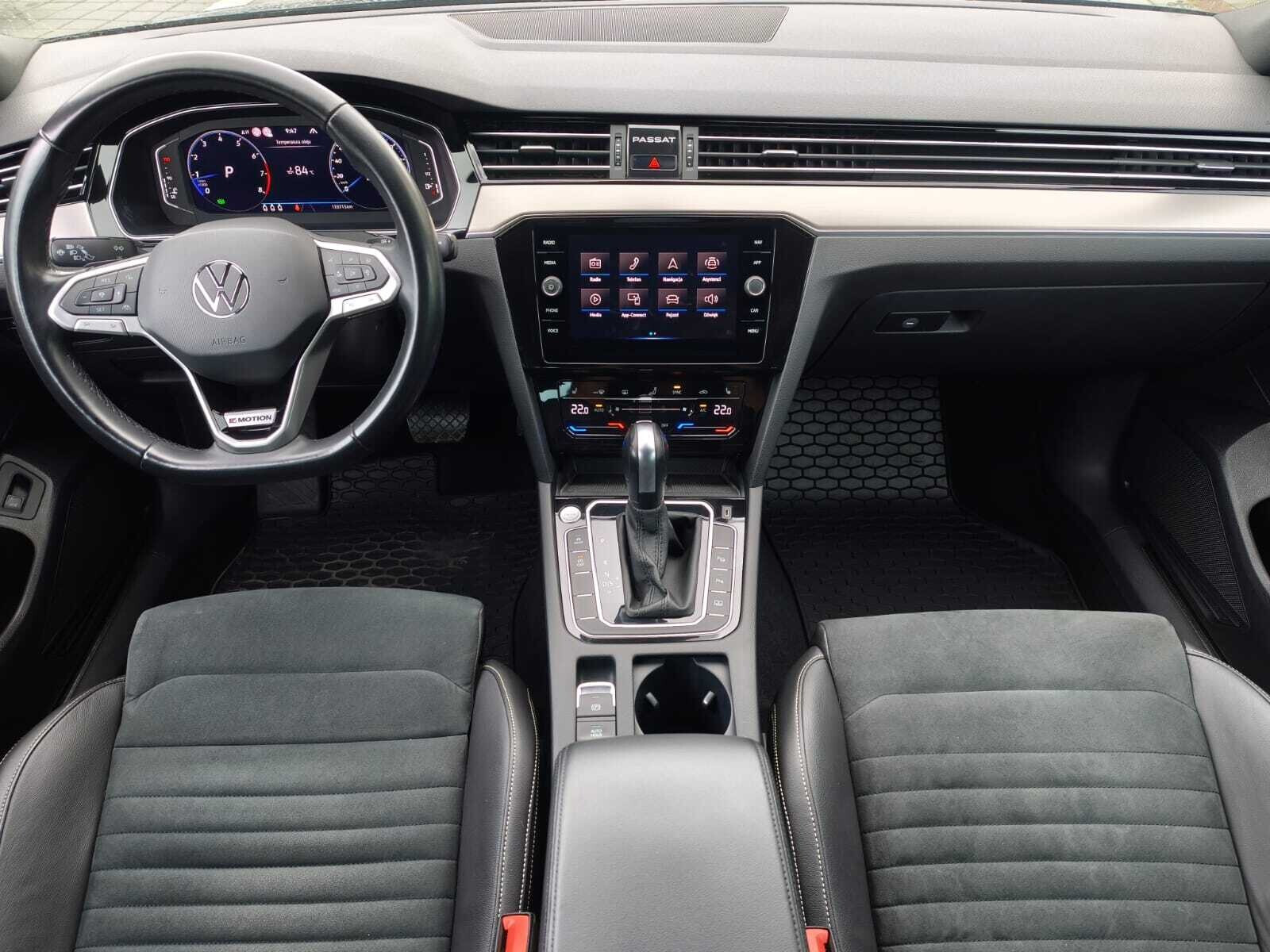 4x4 Elegance + Pakiety, ACC, Kamera, DCC, LED Matrix, GPS, KEYLESS