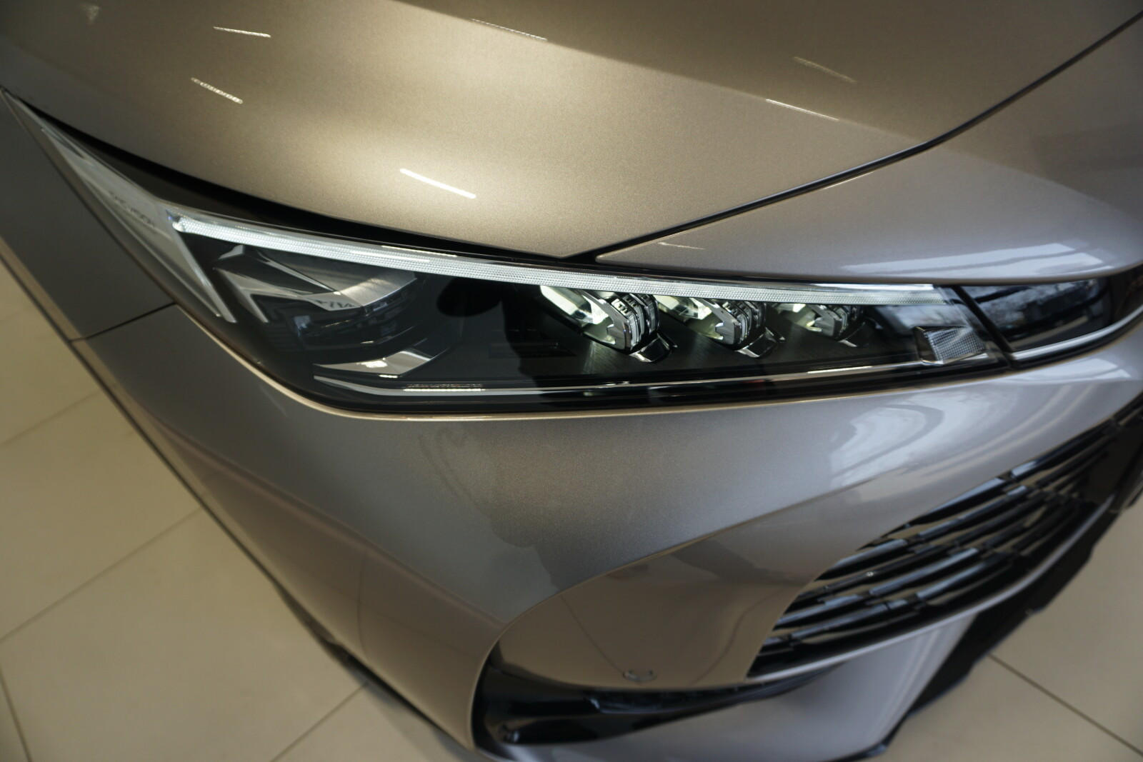 PHEV 272 km Exclusive Demo