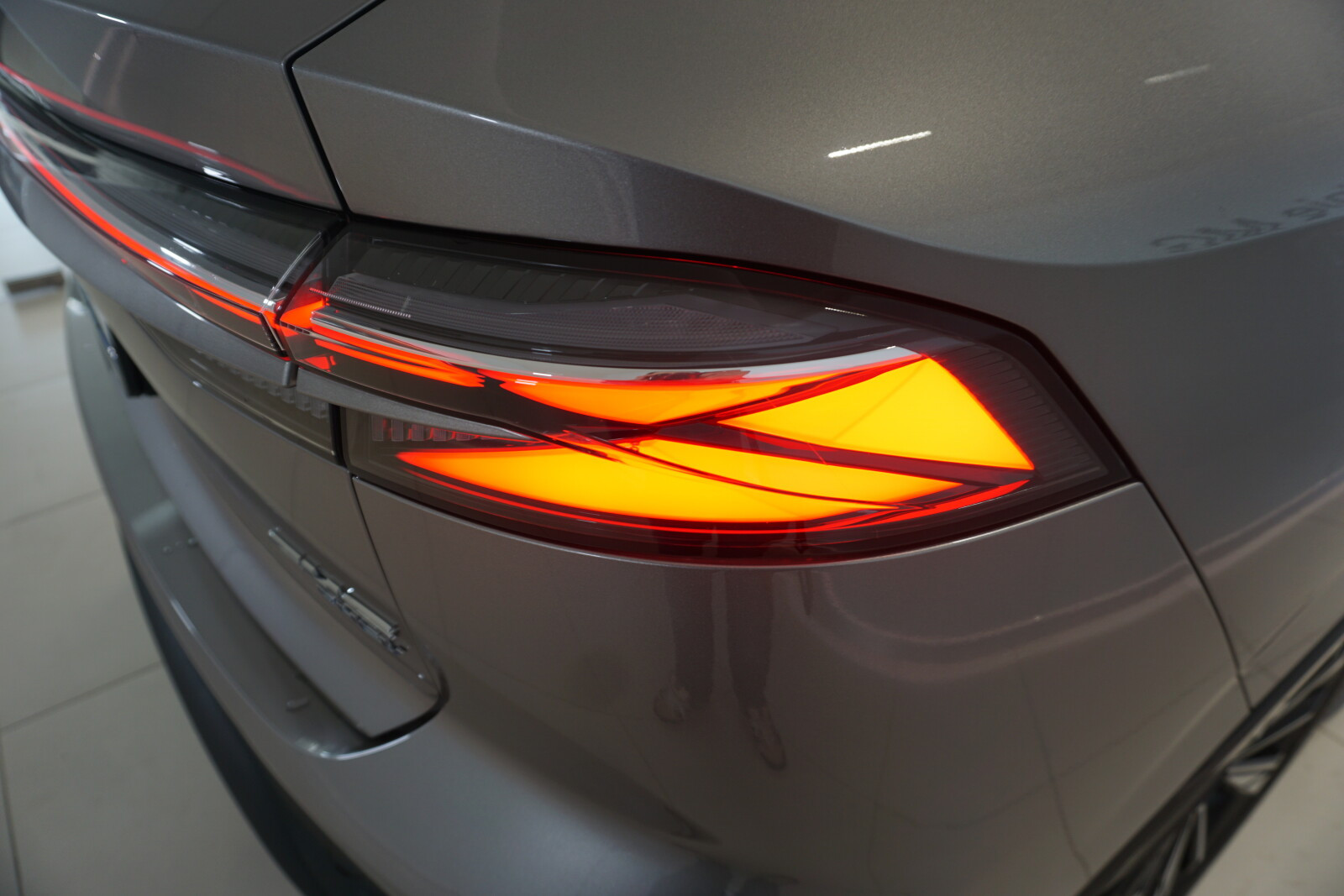 PHEV 272 km Exclusive Demo