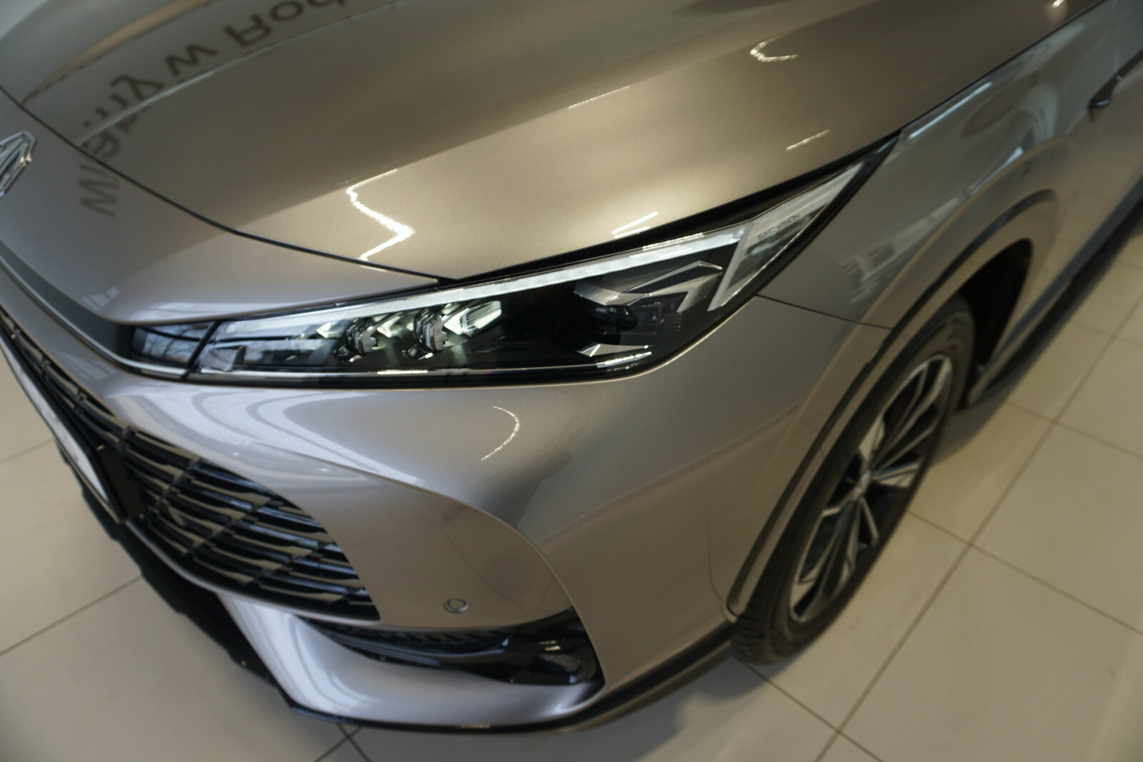 PHEV 272 km Exclusive Demo