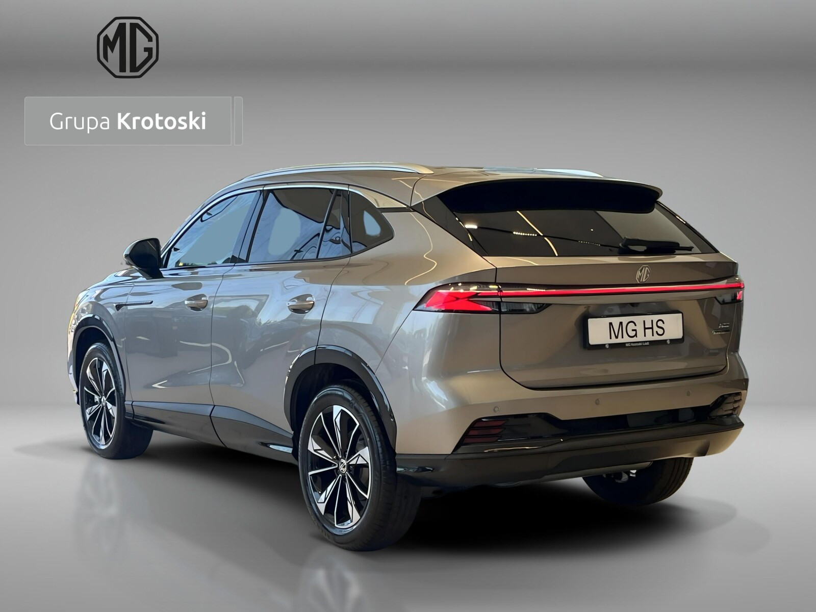 HEV+ Exclusive AT 224 KM Heat Pack