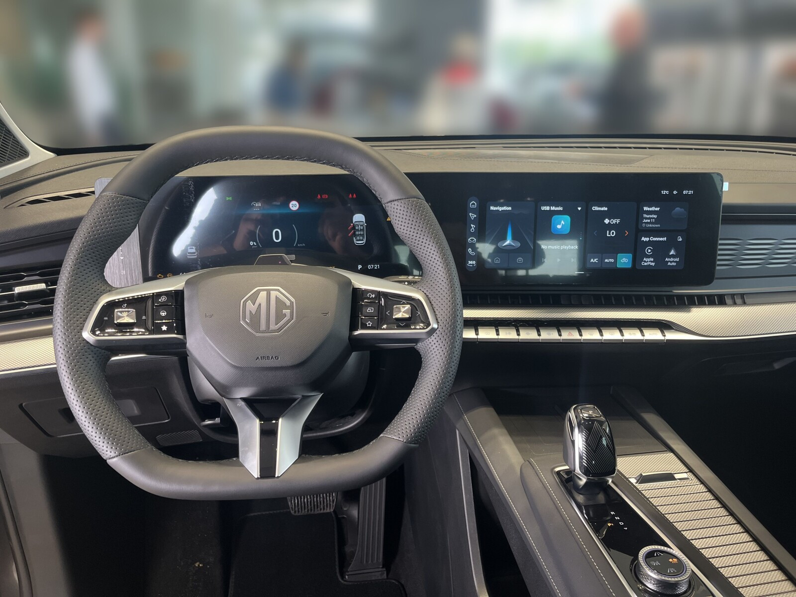 PHEV AT&nbsp;Excite 299&nbsp;KM