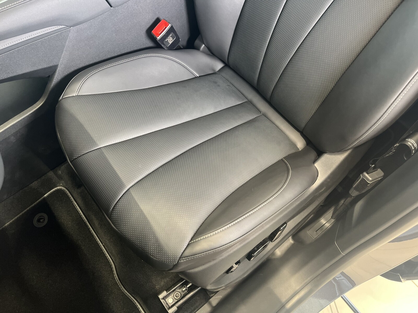 PHEV AT&nbsp;Excite 299&nbsp;KM