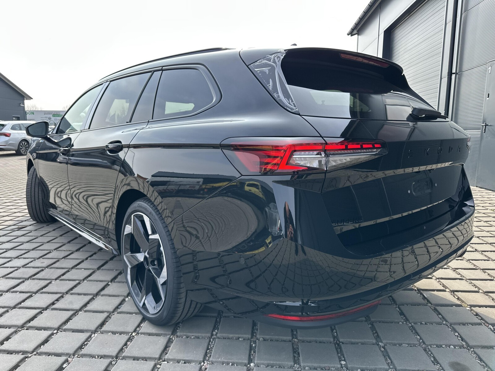 SPORTLINE 2.0 TDI 193KM 4x4 DCC Canton Hak ACC Head-Up