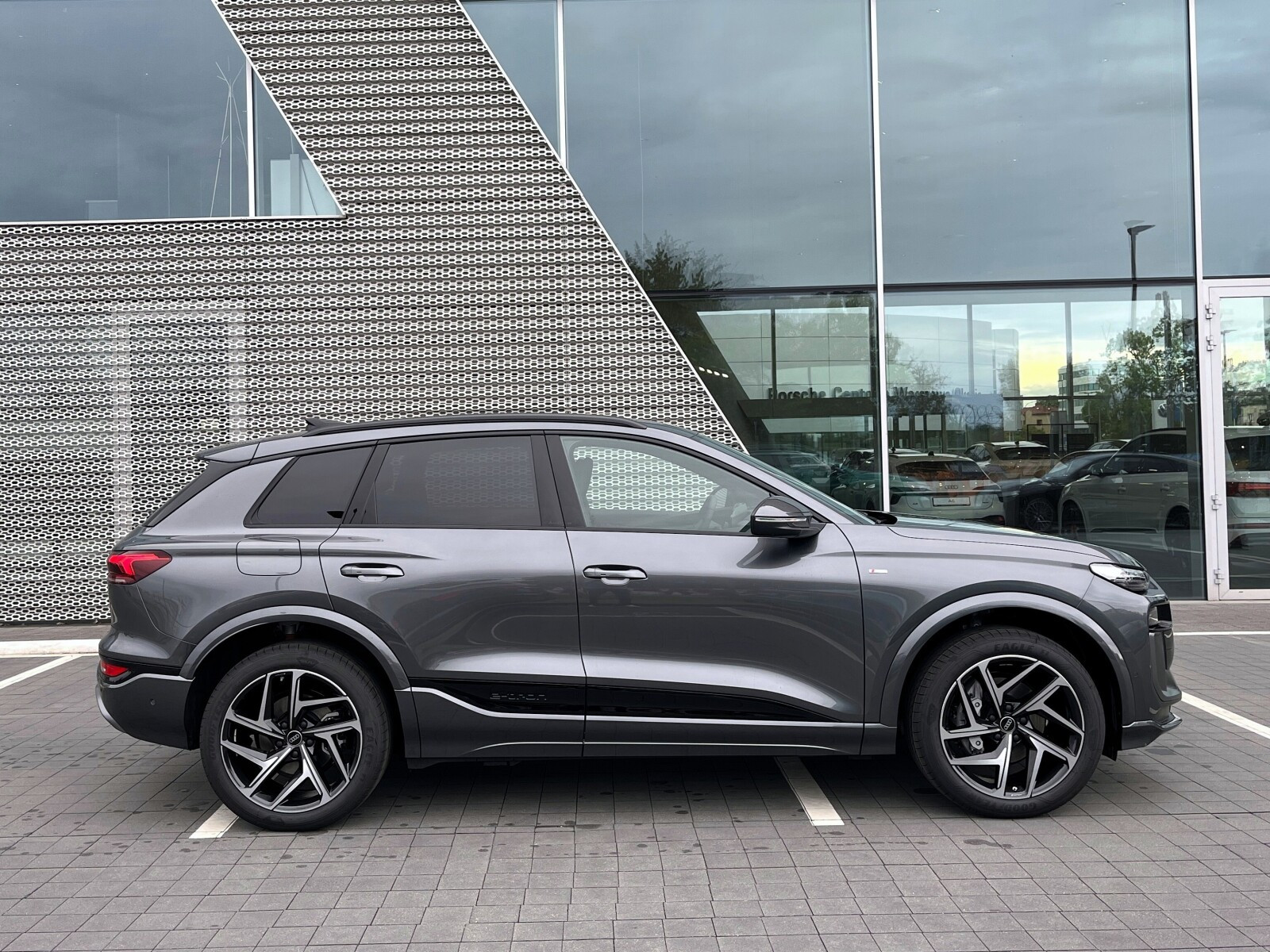 Audi Q6 e-tron