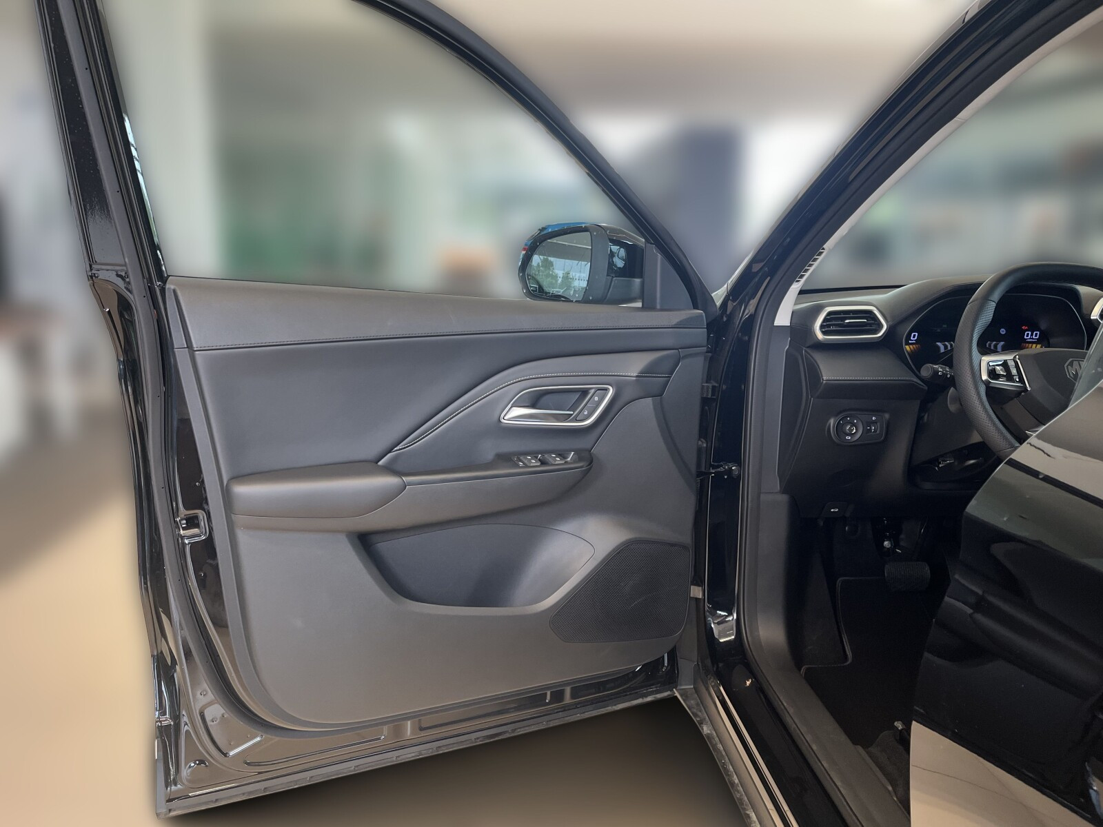 HEV+ AT&nbsp;Exclusive&nbsp;197&nbsp;KM&nbsp; Panorama
