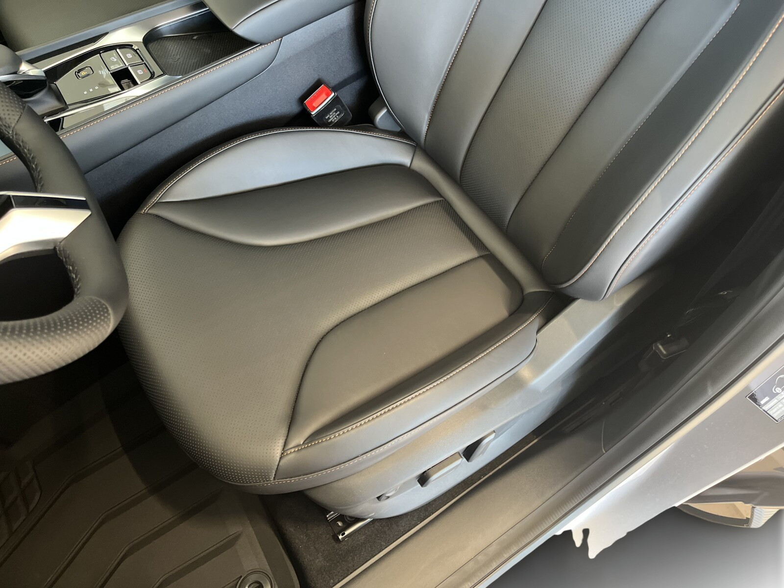 HEV+ Exclusive AT 224 KM Heat Pack