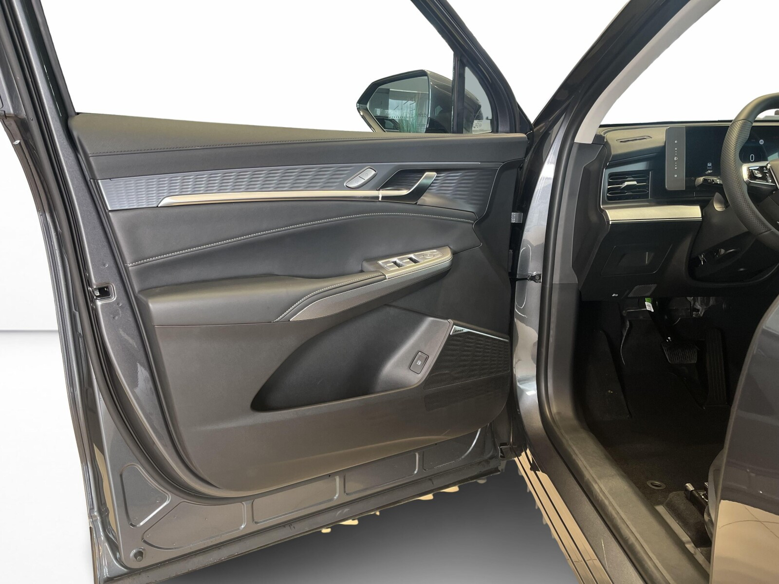 PHEV AT&nbsp;Exclusive 299&nbsp;KM