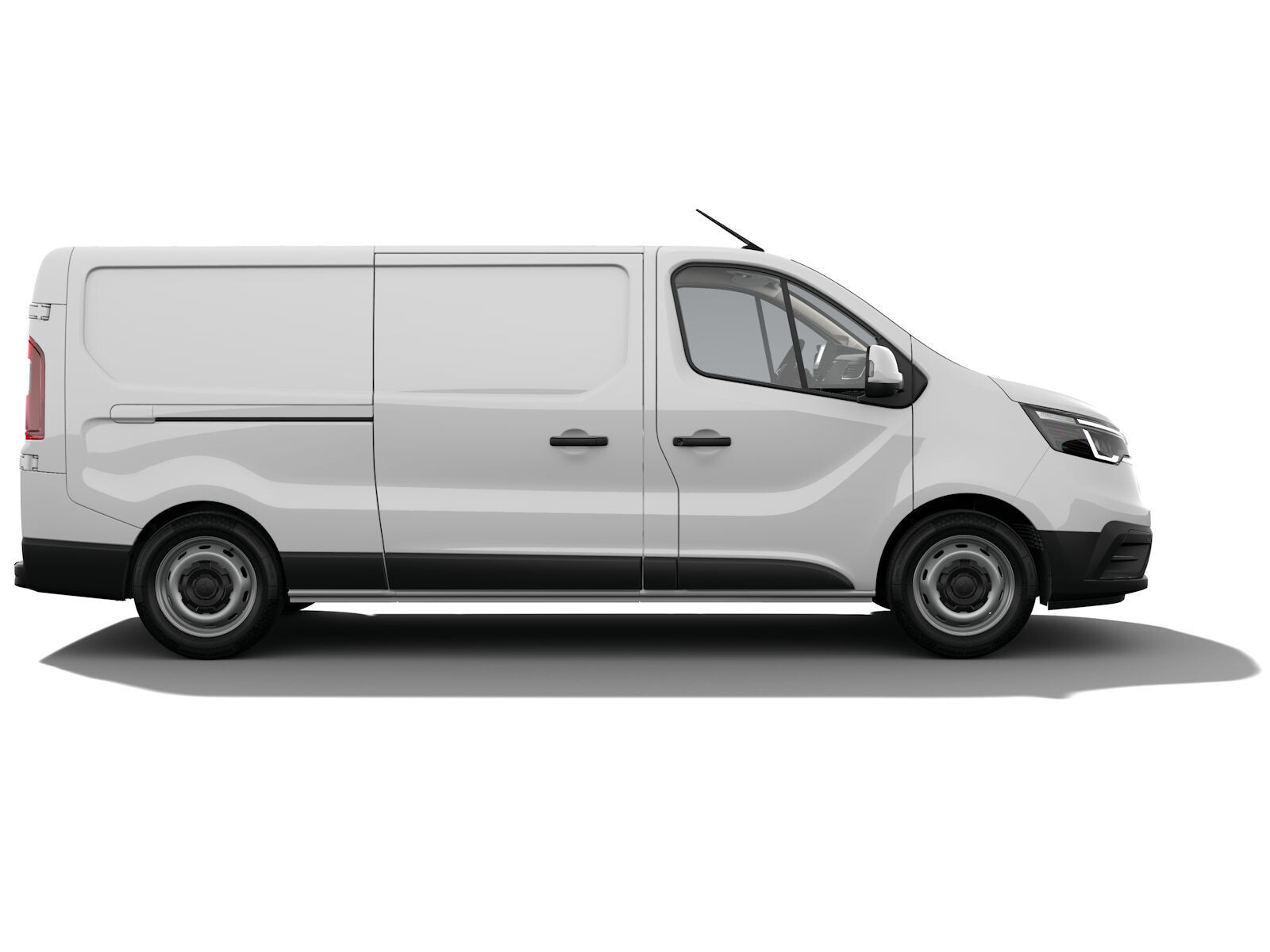 Trafic van L2H1 130km my26