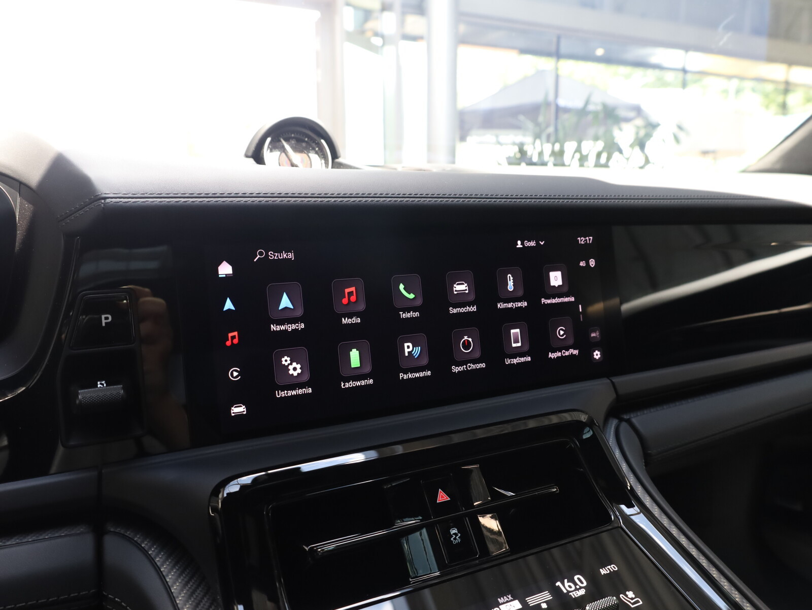 Executive 470KM ActiveRide/Skretna oś/SportDesign  WYNAJEM