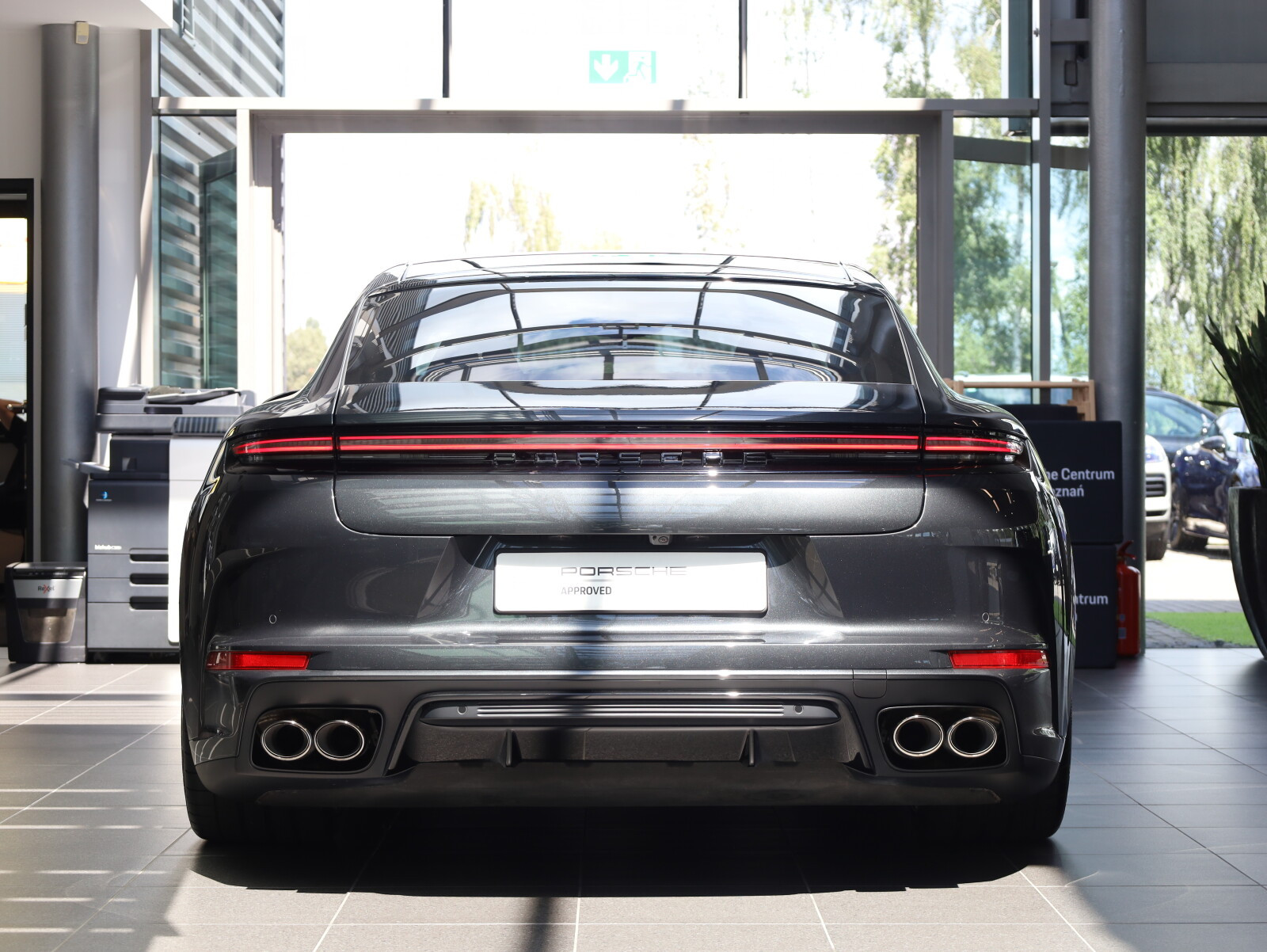 Executive 470KM ActiveRide/Skretna oś/SportDesign  WYNAJEM