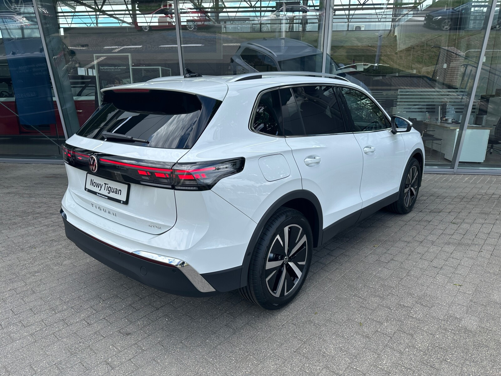 Tiguan Elegance 1,5 eTSI 150KM automatyczna, DSG 7, Technology Premium